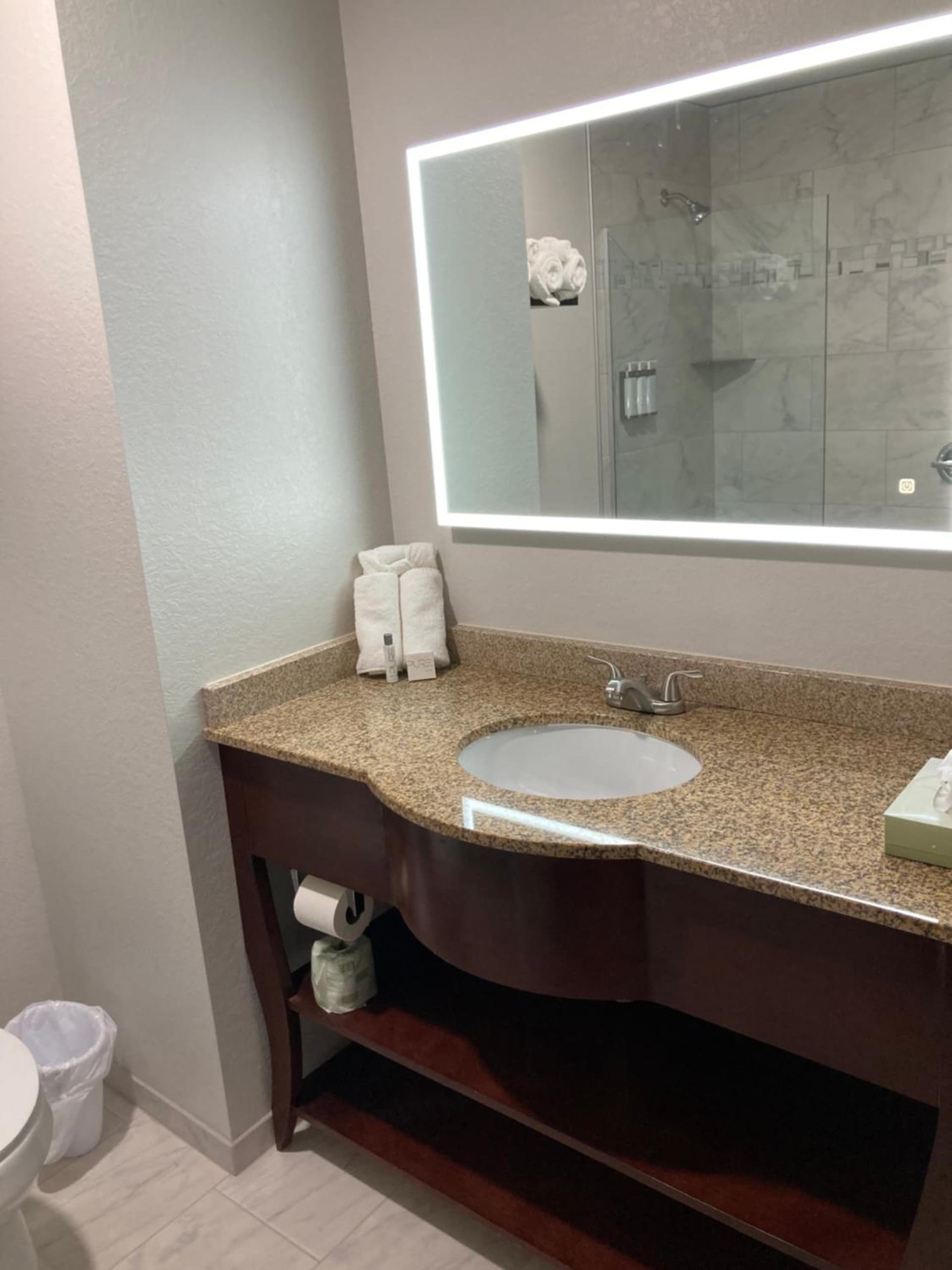 Elker Inn & Suites property views in Ridgway, PA — gallery photo 3
