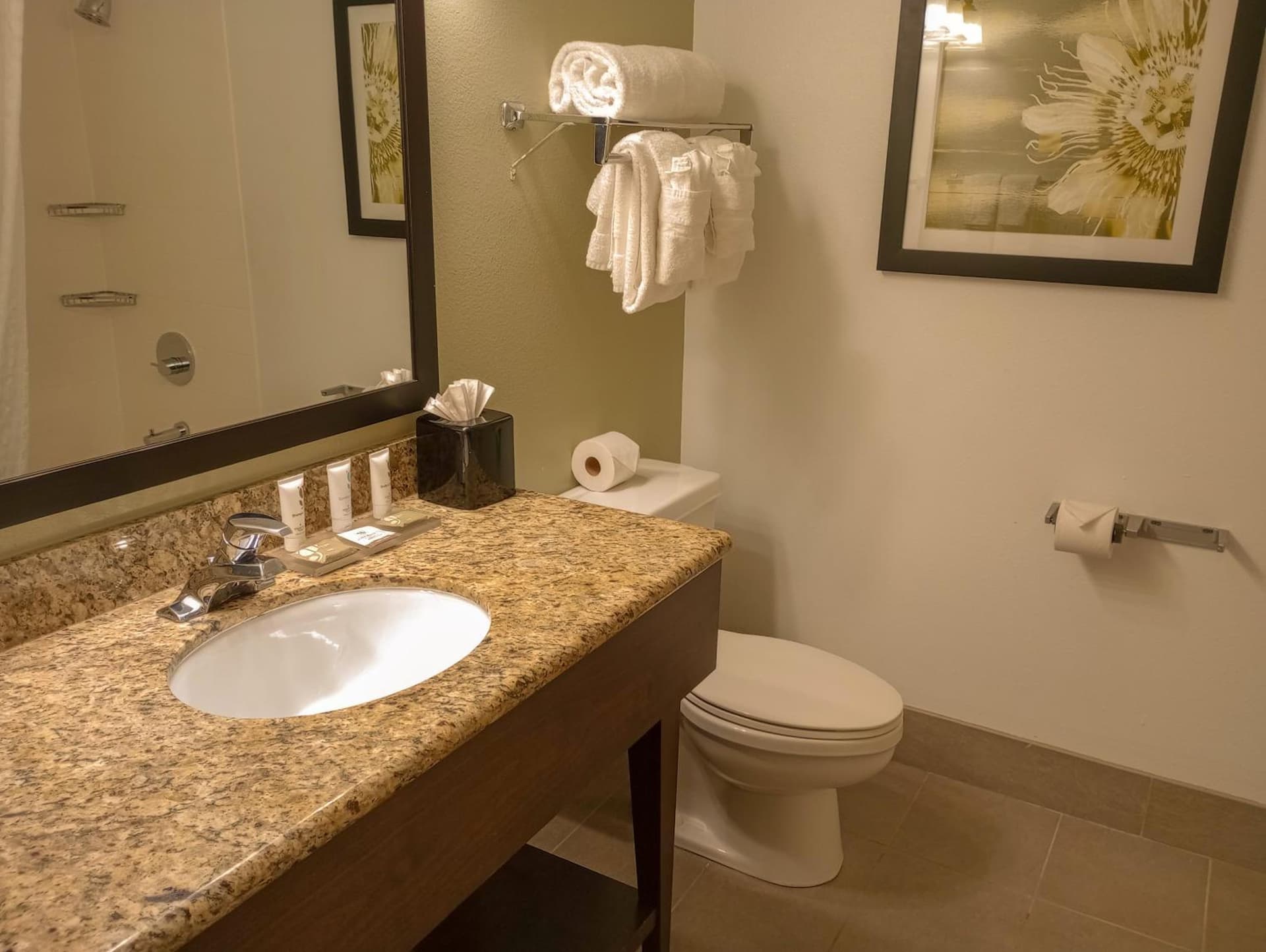 Country Inn & Suites by Radisson, Portland International Airport, OR gallery photo in Portland, OR — image 32