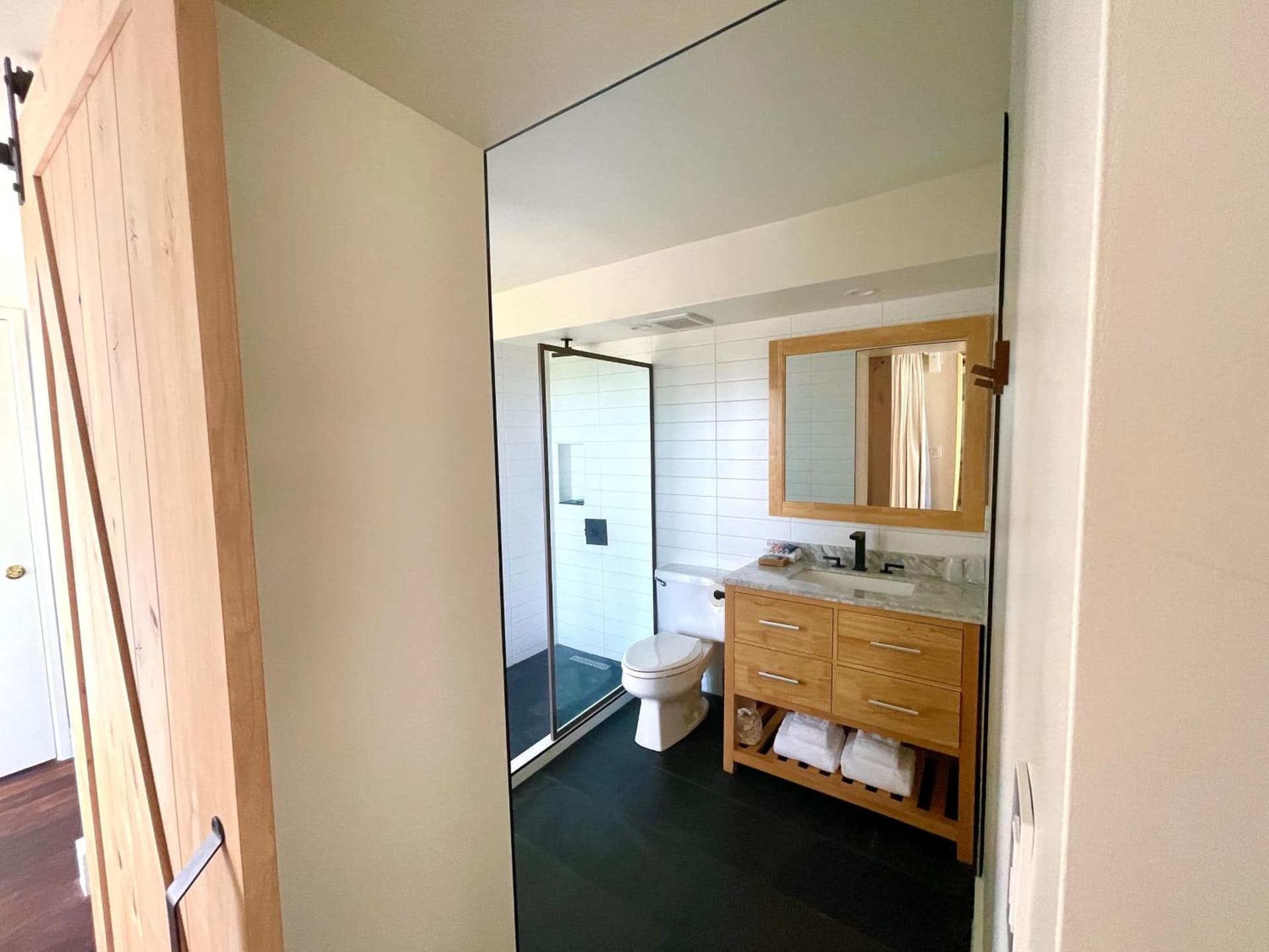 Hotel La Croix gallery photo in Honolulu, HI — image 51