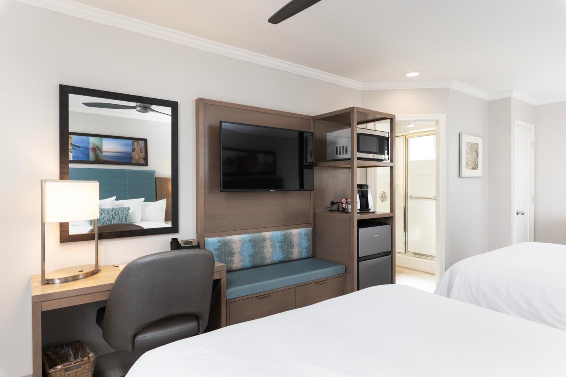 Marina Beach Hotel gallery photo in Santa Barbara, CA — image 18