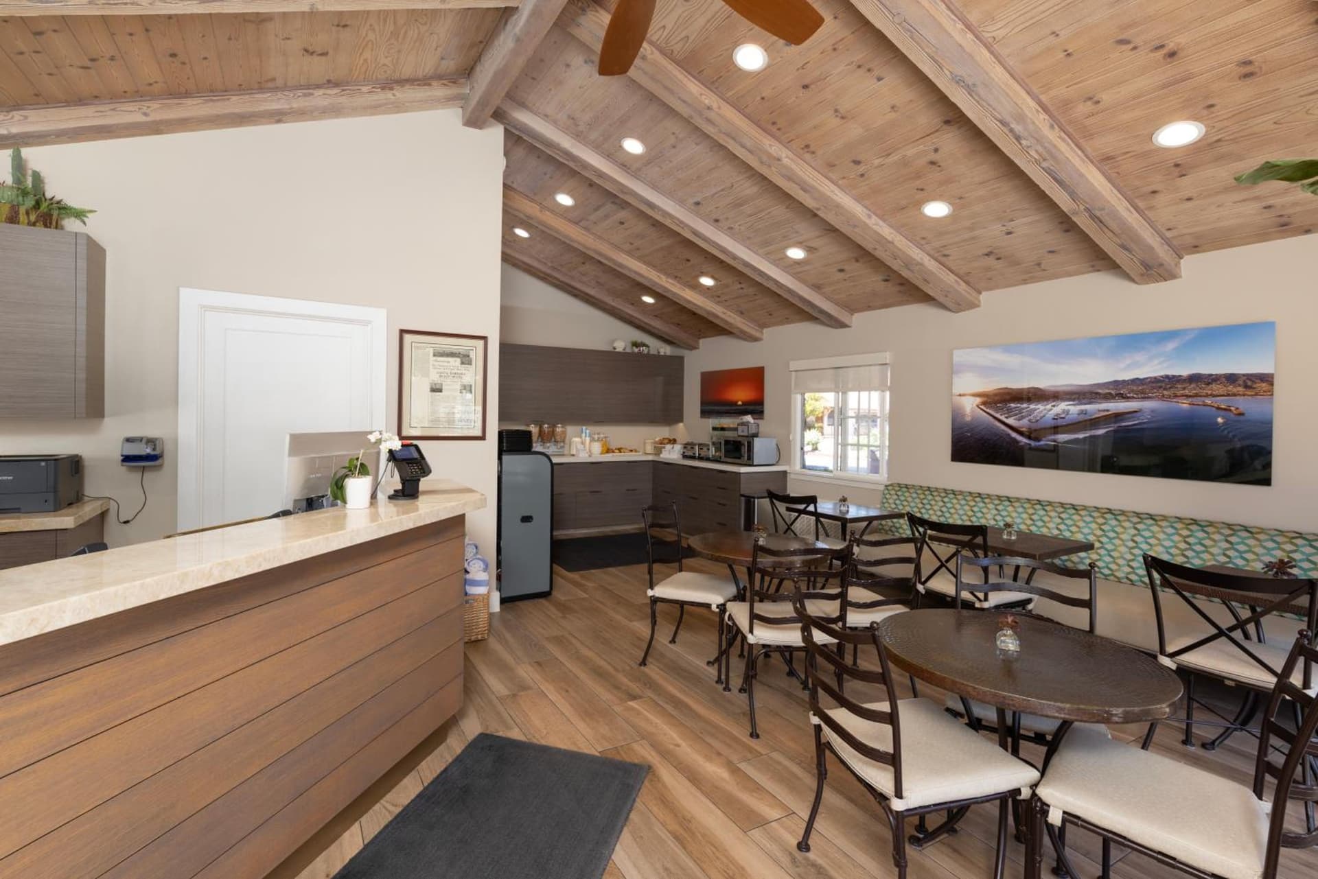 Marina Beach Hotel gallery photo in Santa Barbara, CA — image 82