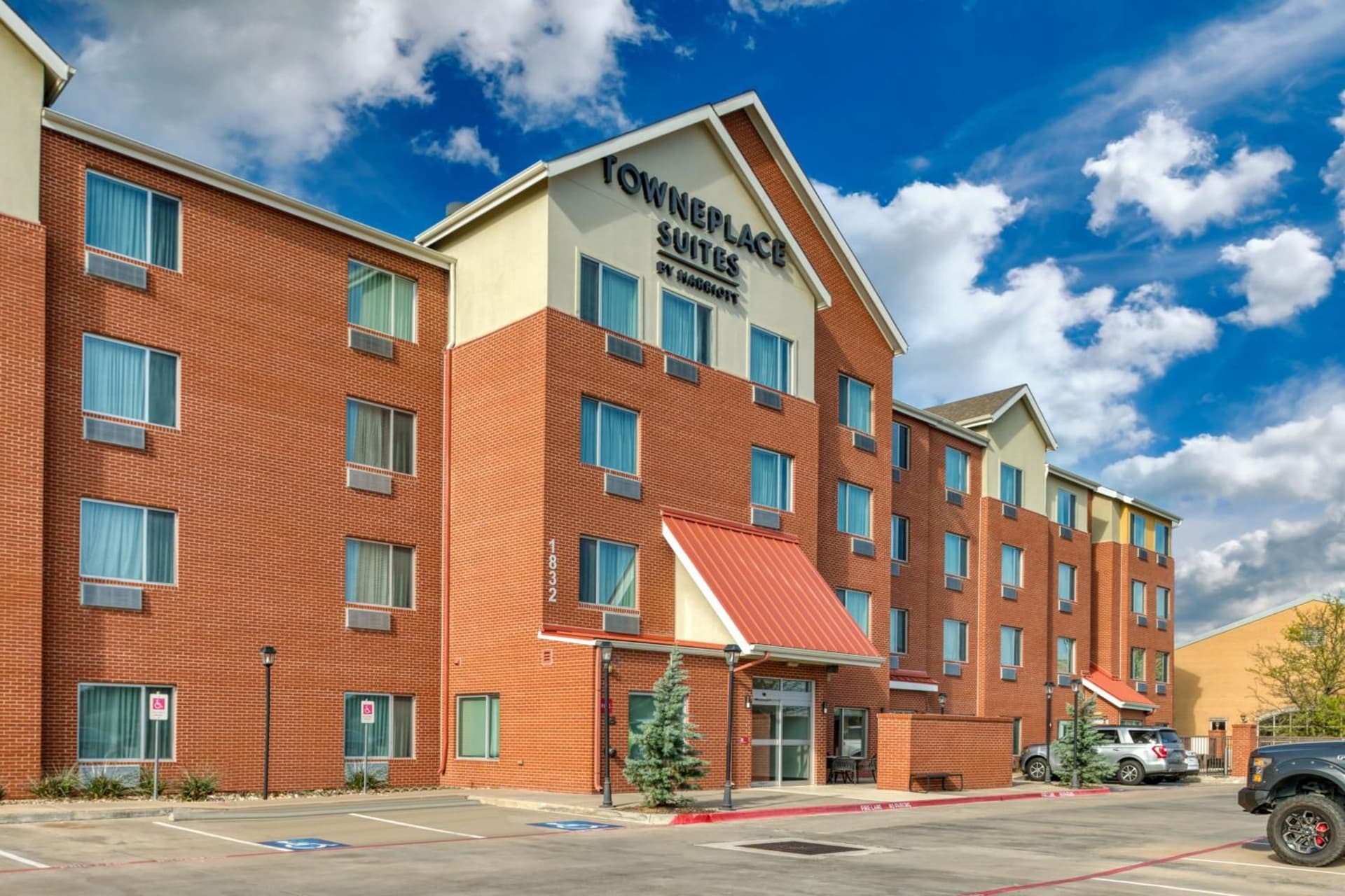 TownePlace Suites by Marriott Dallas McKinney featured exterior or lobby in McKinney, TX — similar hotel
