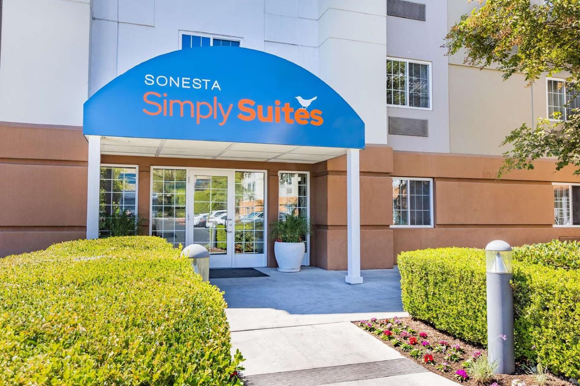 Sonesta Simply Suites Denver West Federal Center gallery photo in Lakewood, CO — image 4