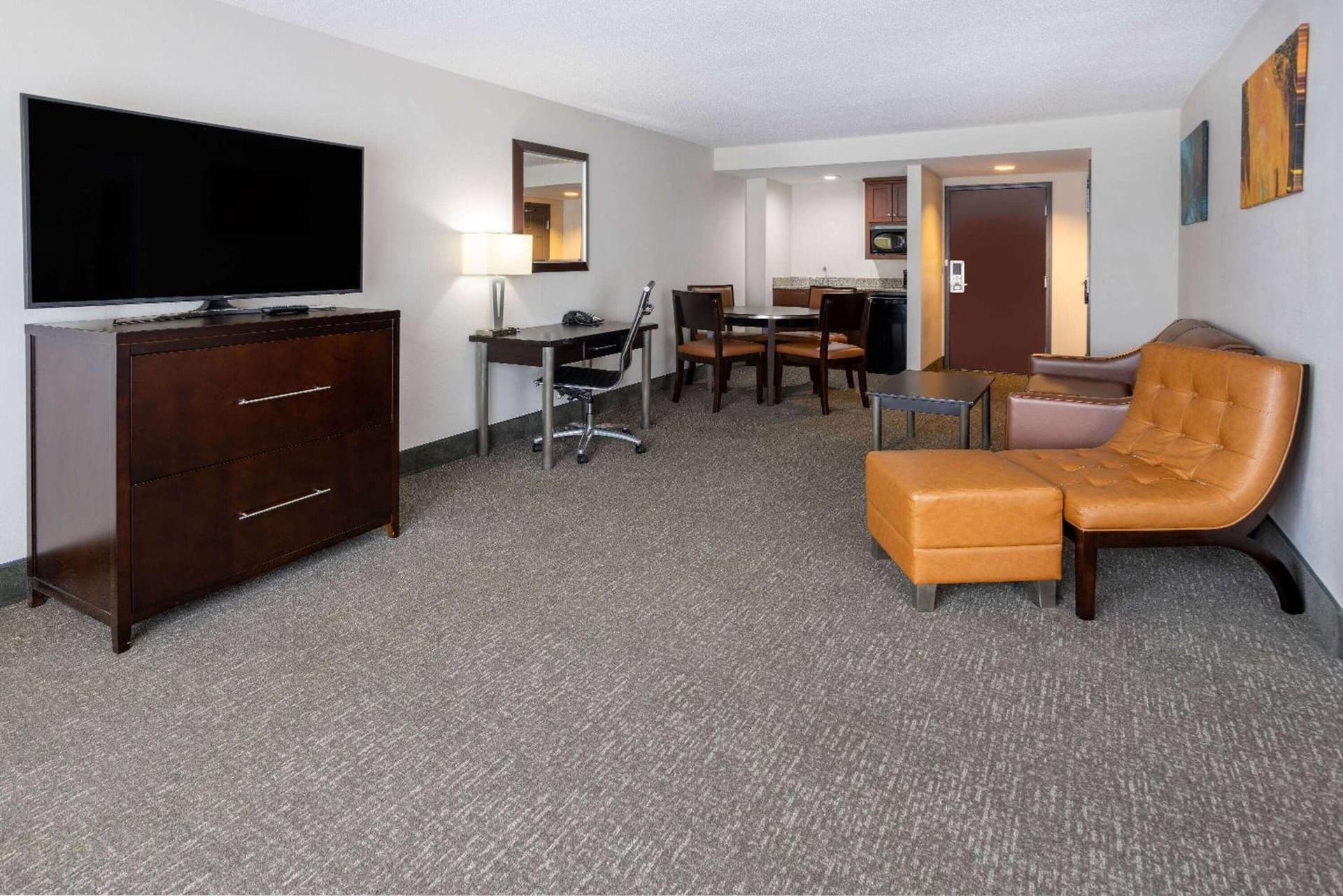Wingate by Wyndham Atlanta Galleria/ Ballpark gallery photo in Atlanta, GA — image 56