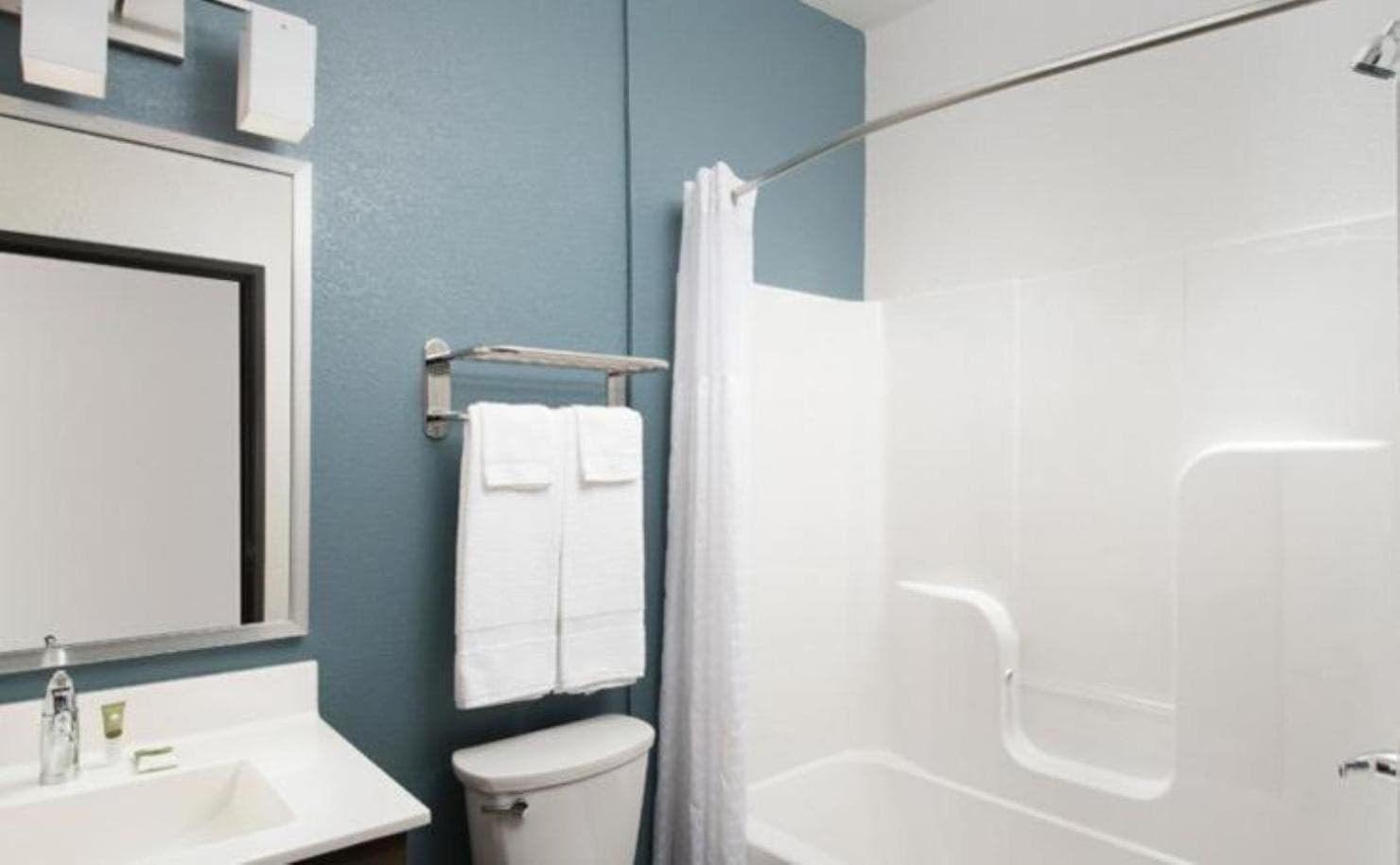 WoodSpring Suites Mesa Chandler gallery photo in Mesa, AZ — image 12