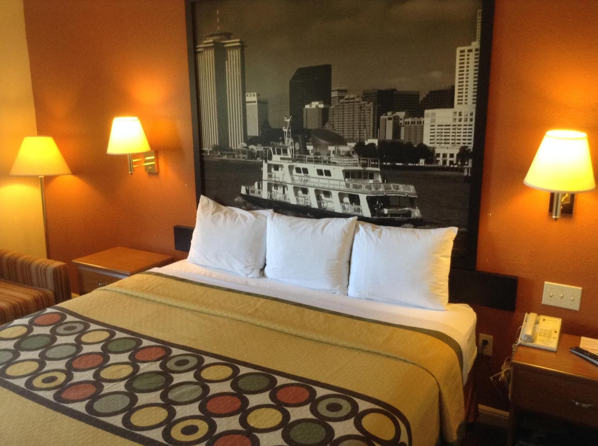 Super 8 by Wyndham New Orleans gallery photo in New Orleans, LA — image 15