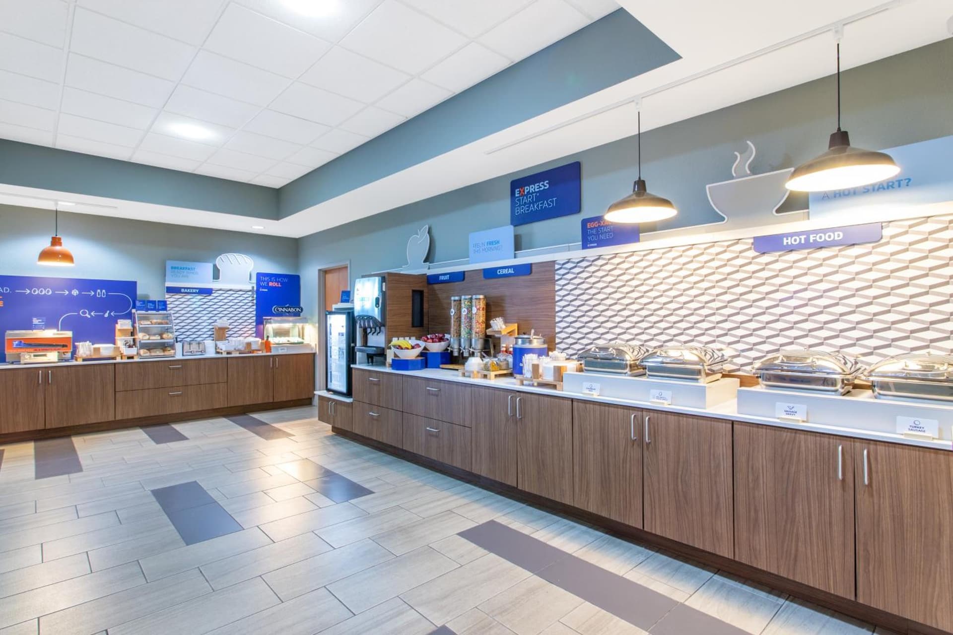 Holiday Inn Express and Suites Silver Springs - Ocala by IHG gallery photo in Silver Springs, FL — image 41
