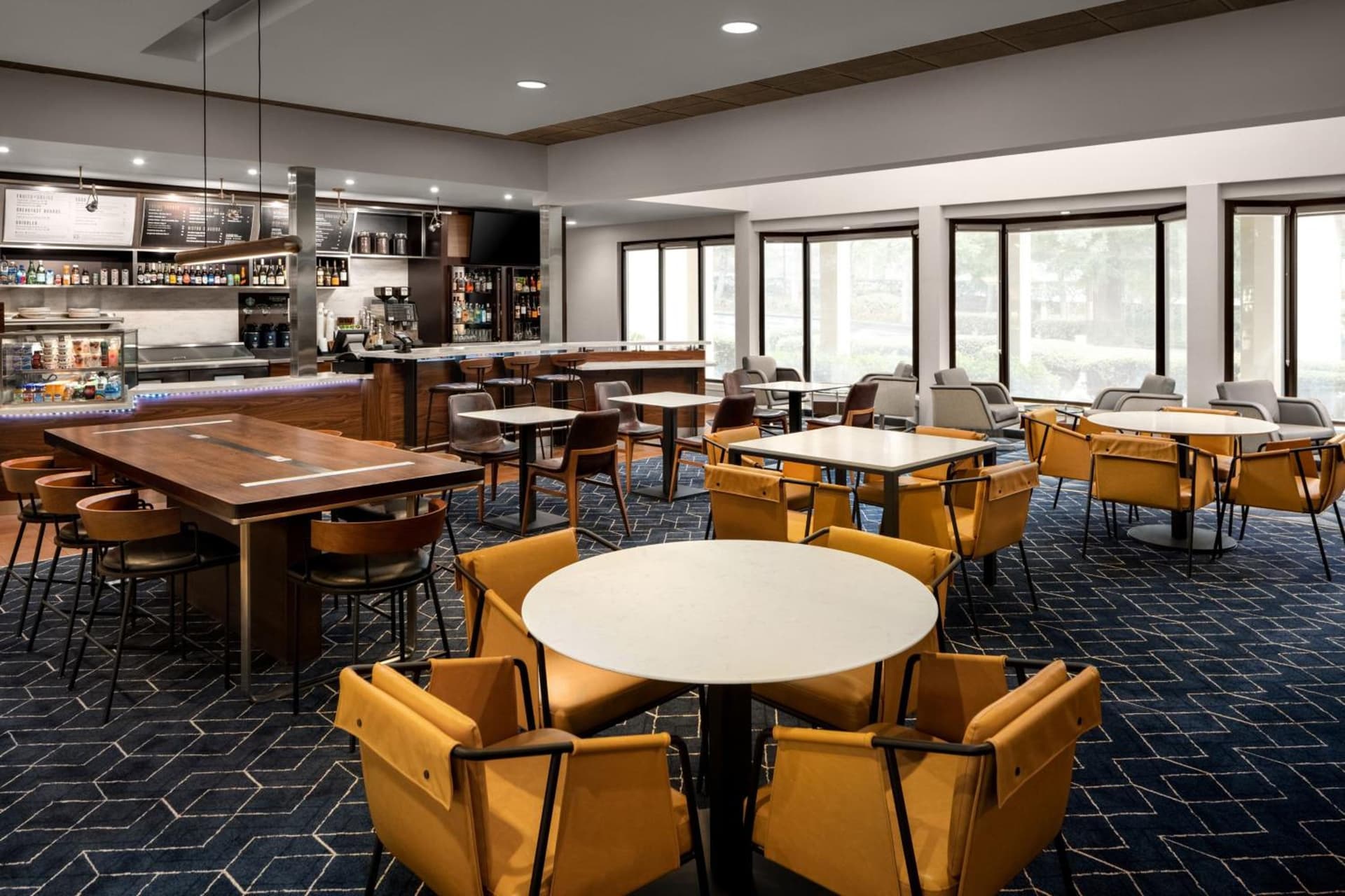 Courtyard by Marriott Portland Beaverton gallery photo in Beaverton, OR — image 11
