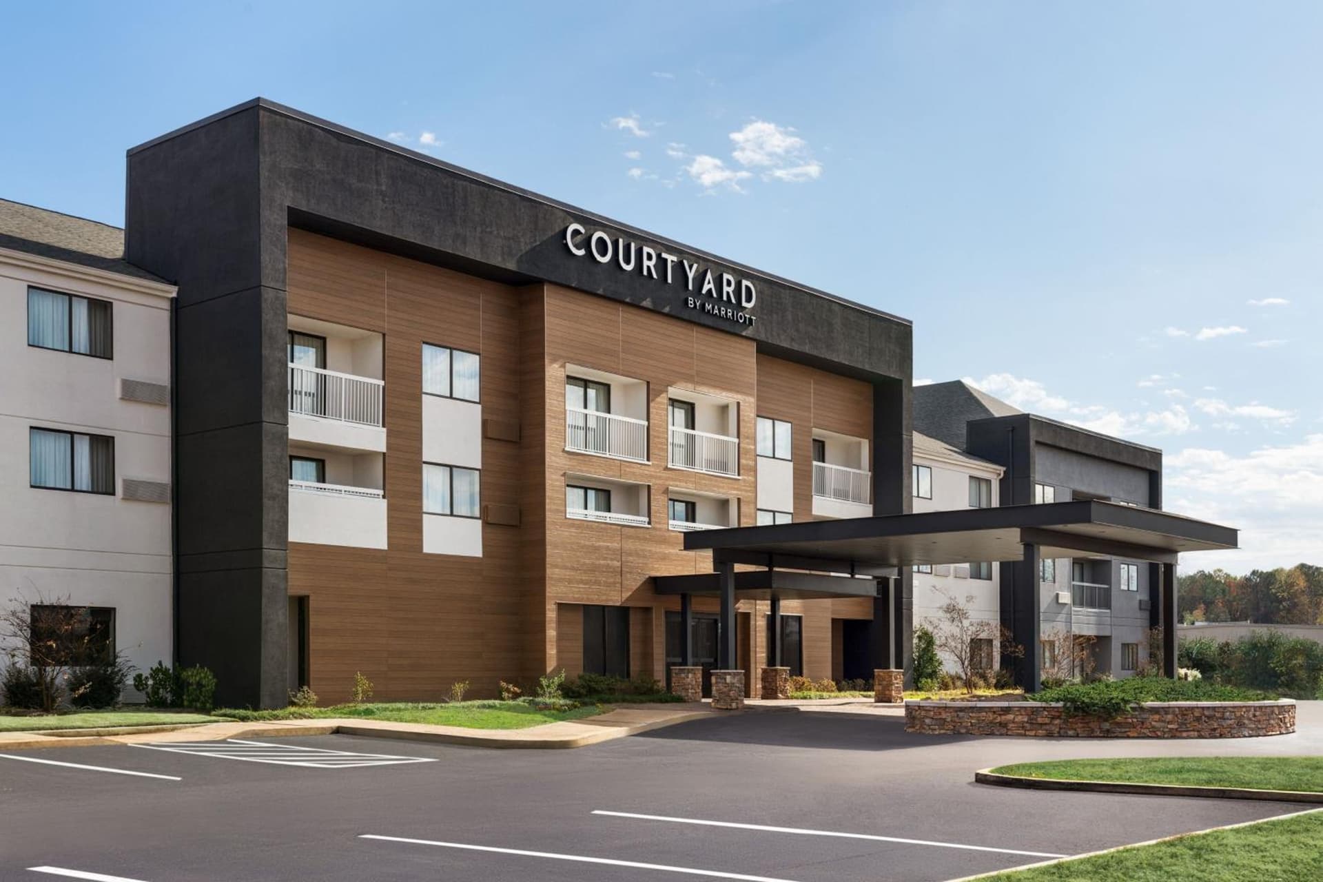 Courtyard Tupelo interior in Tupelo, MS — gallery photo 2