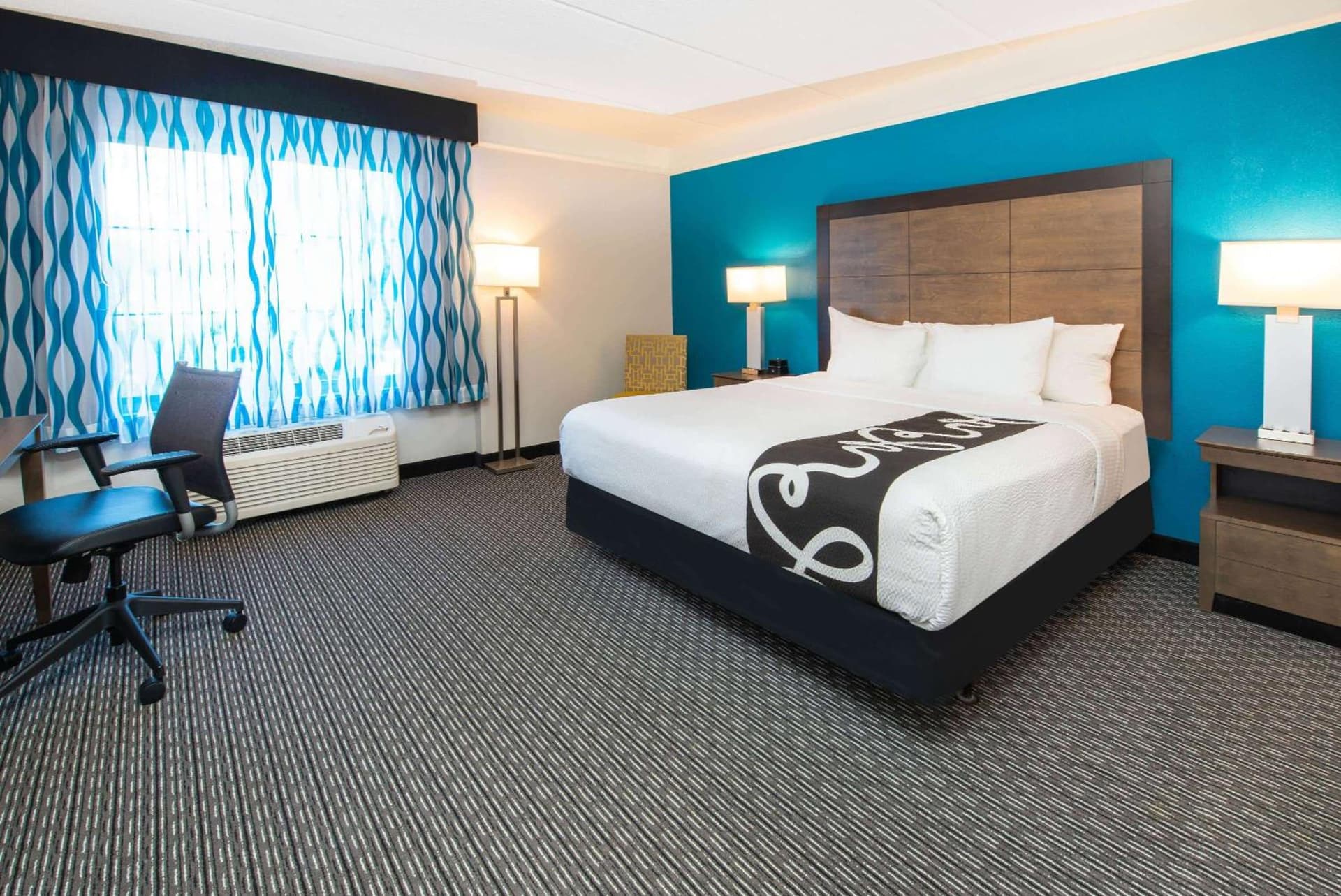 La Quinta by Wyndham Tampa Brandon Regency Park gallery photo in Brandon, FL — image 8