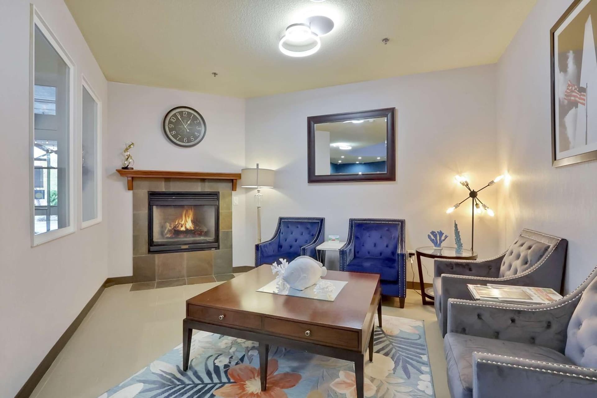 Best Western Liberty Inn DuPont JBLM interior in DuPont, WA — gallery photo 2