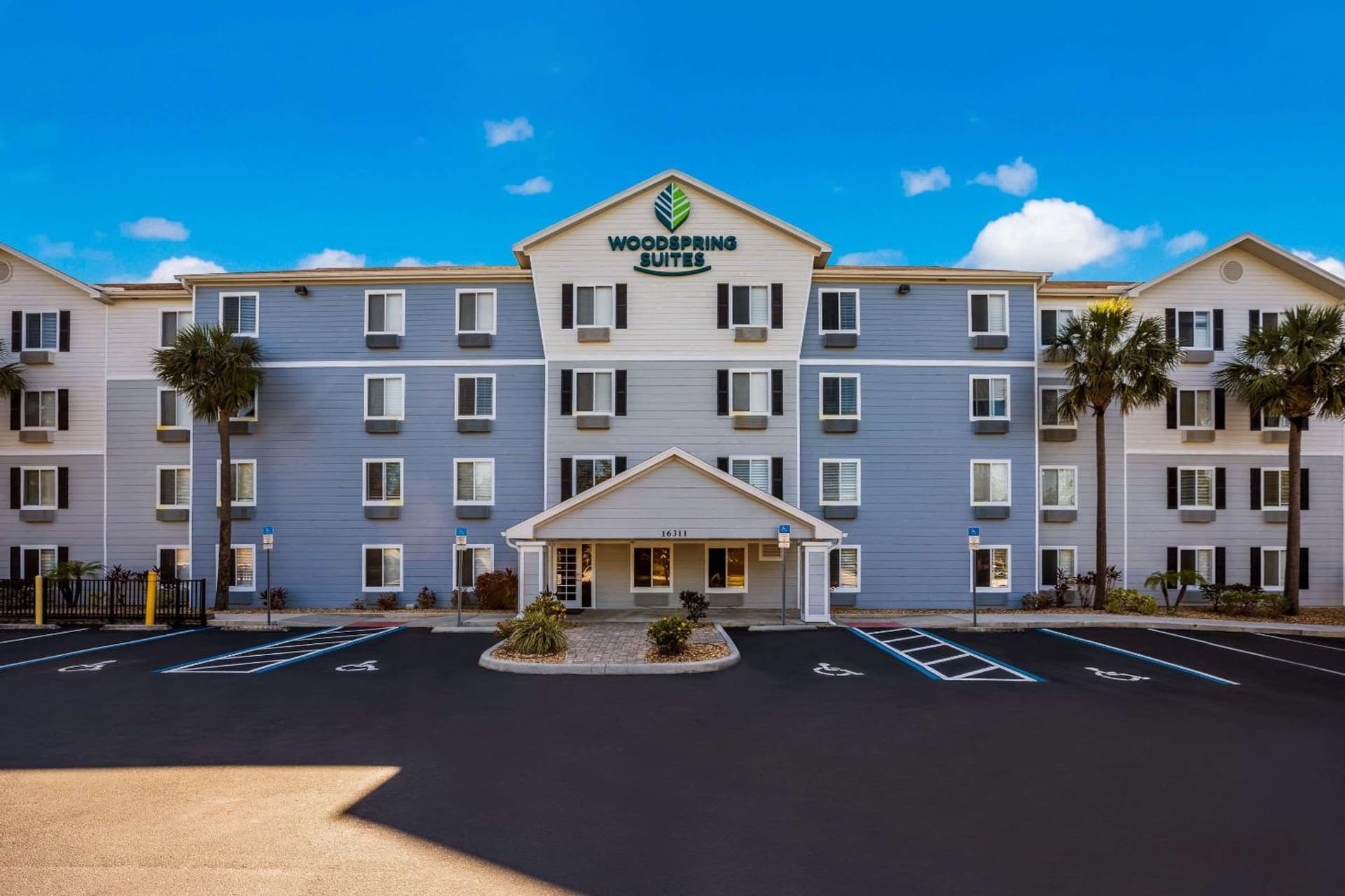 WoodSpring Suites Orlando West - Clermont gallery photo in Clermont, FL — image 9