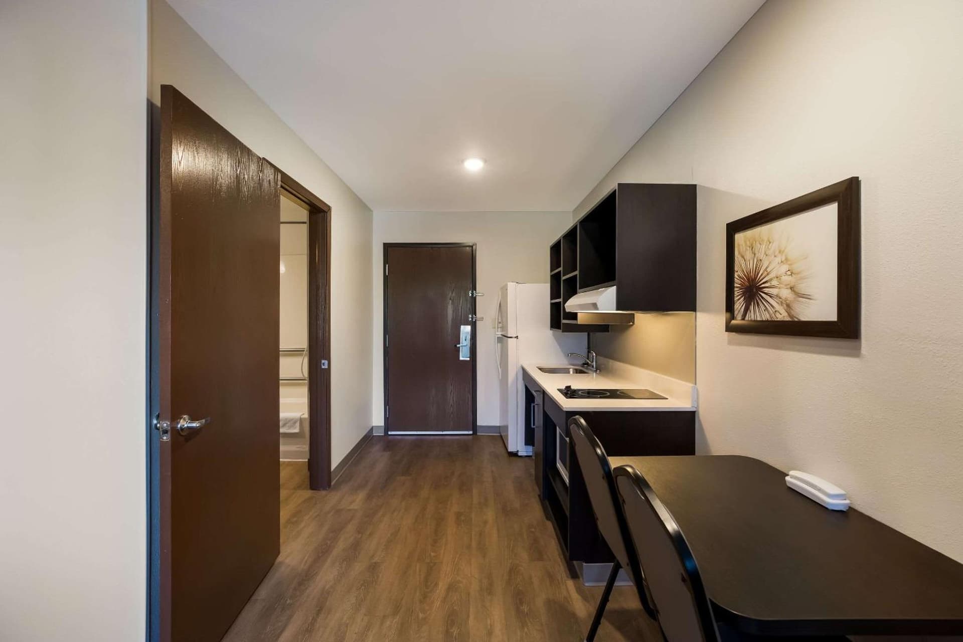 WoodSpring Suites Orlando West - Clermont gallery photo in Clermont, FL — image 12