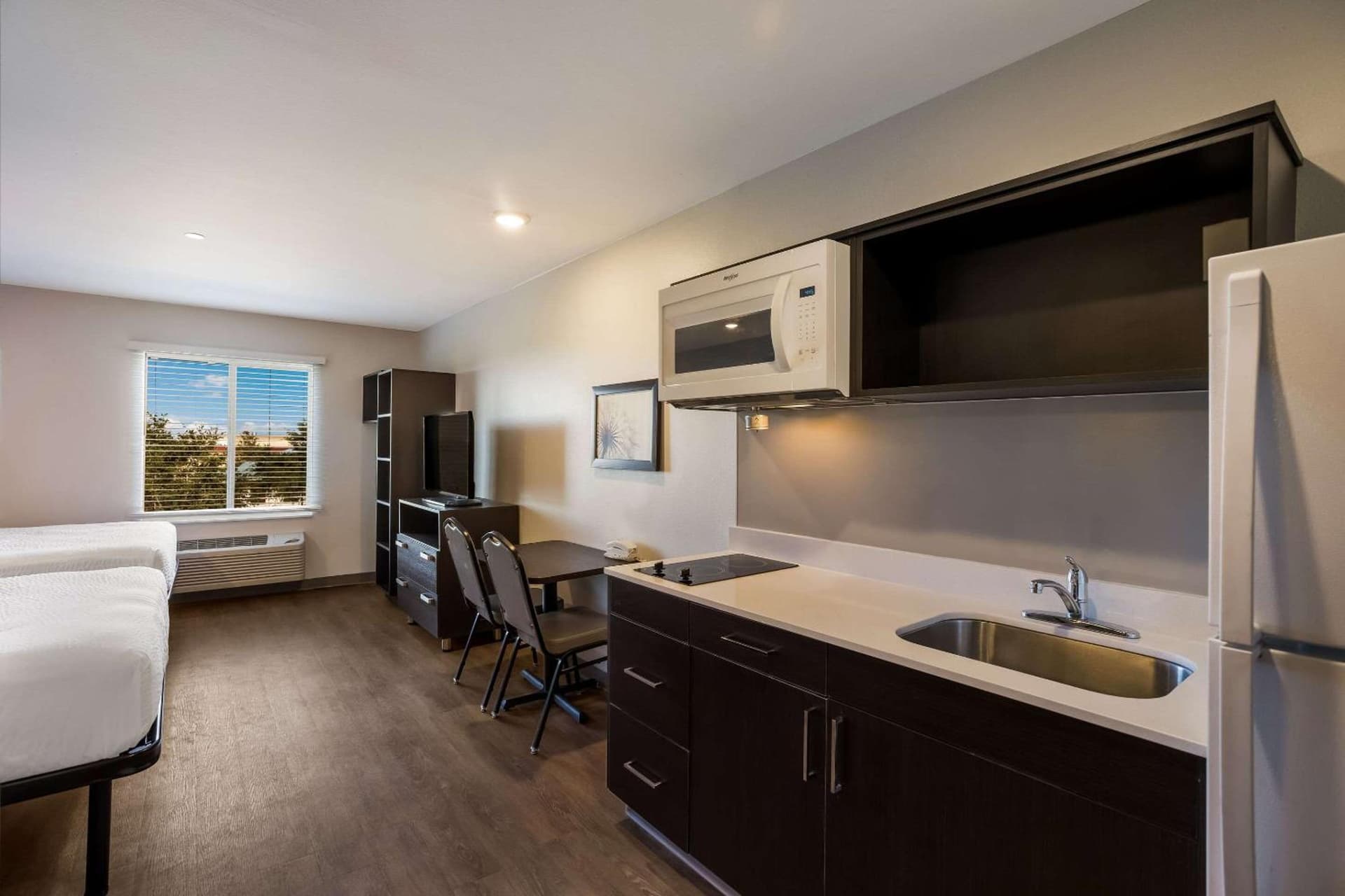 WoodSpring Suites Orlando West - Clermont gallery photo in Clermont, FL — image 27