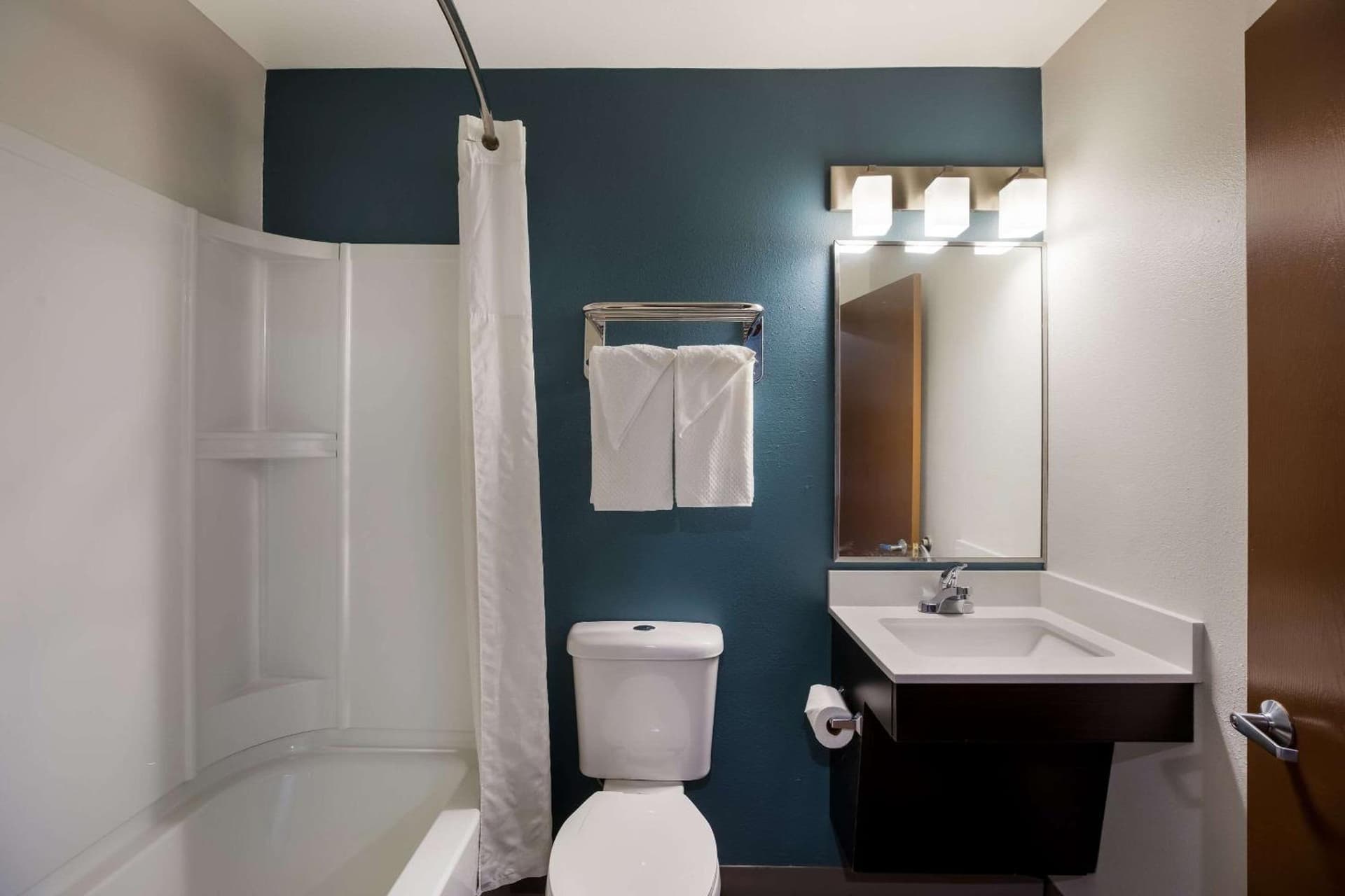 WoodSpring Suites Orlando West - Clermont gallery photo in Clermont, FL — image 10