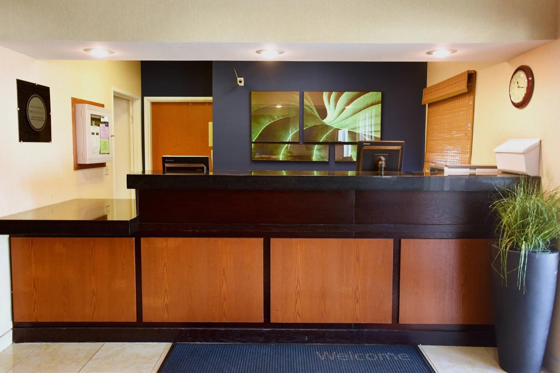 AmericInn by Wyndham Topeka gallery photo in Topeka, KS — image 13