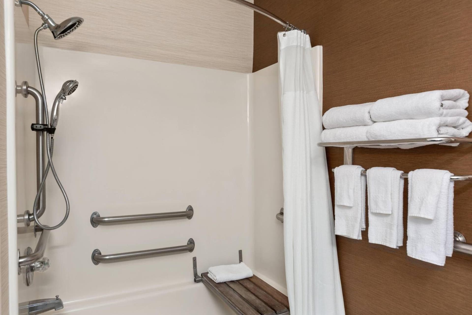 Fairfield Inn & Suites Amarillo West/Medical Center interior in Amarillo, TX — gallery photo 2