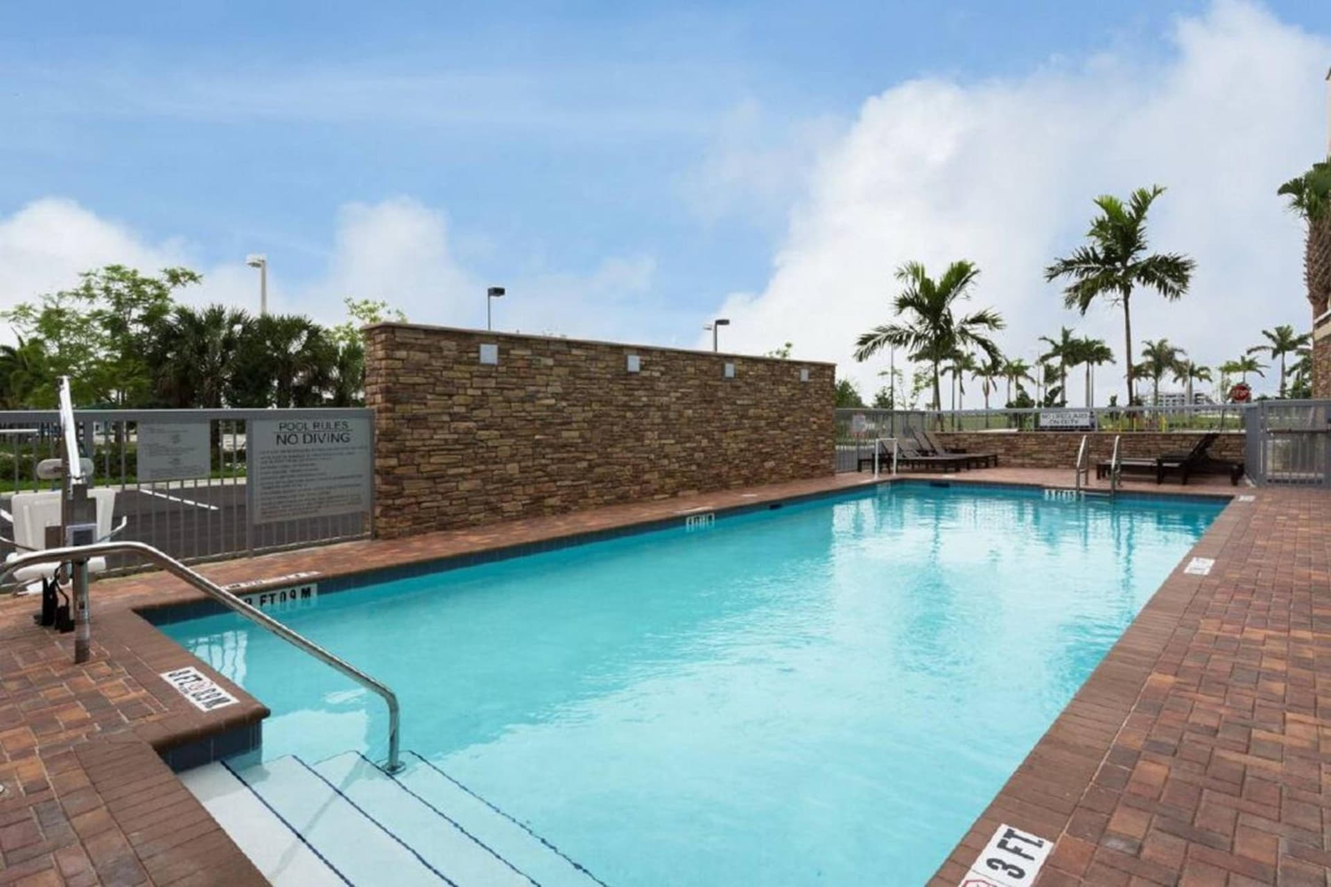 Fairfield Inn & Suites by Marriott Fort Lauderdale Pembroke Pines gallery photo in Pembroke Pines, FL — image 11