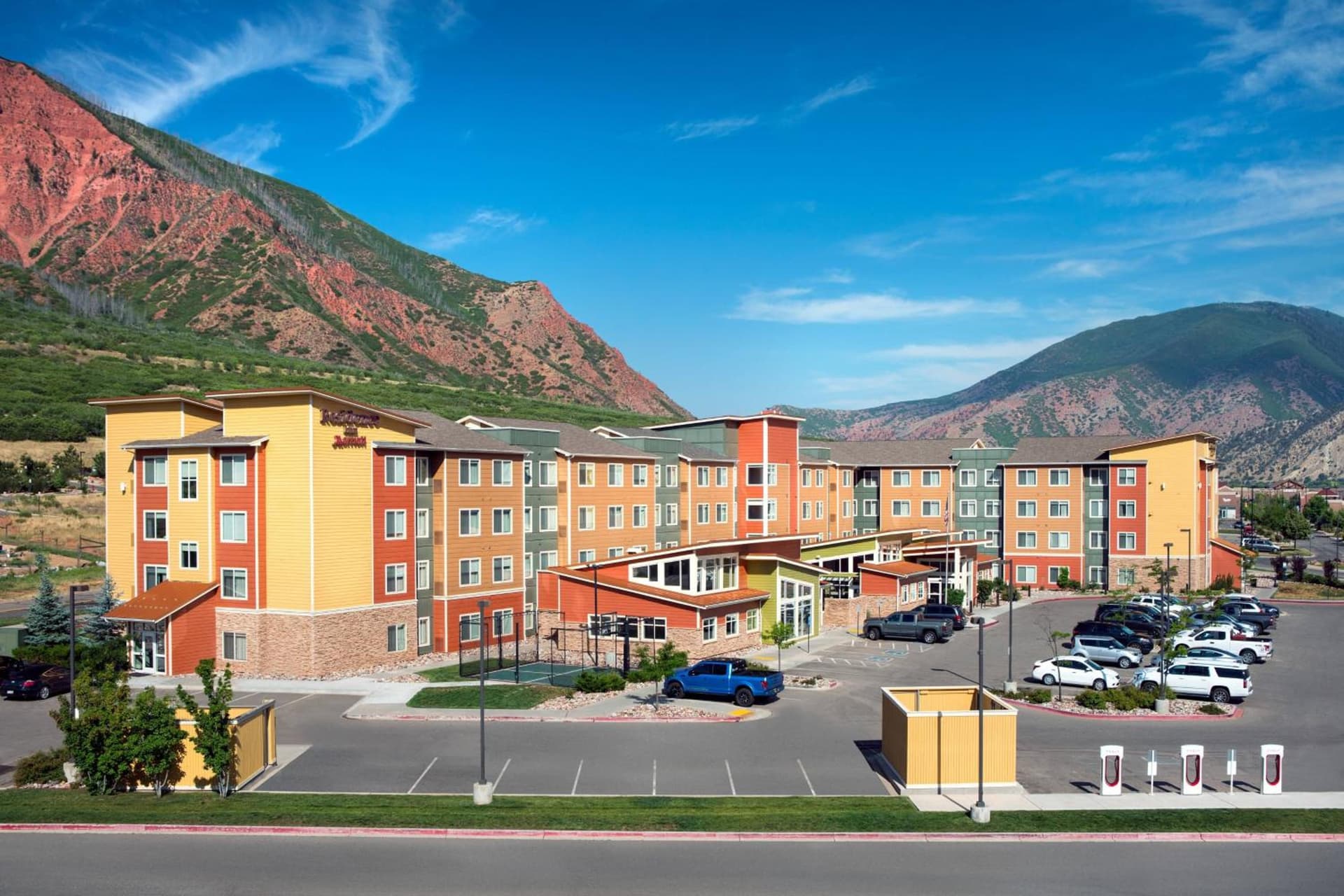Residence Inn Glenwood Springs interior in Glenwood Springs, CO — gallery photo 2