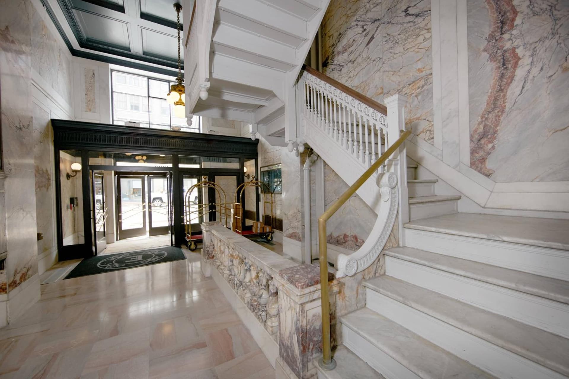 Elyton Hotel, Autograph Collection property views in Birmingham, AL — gallery photo 3