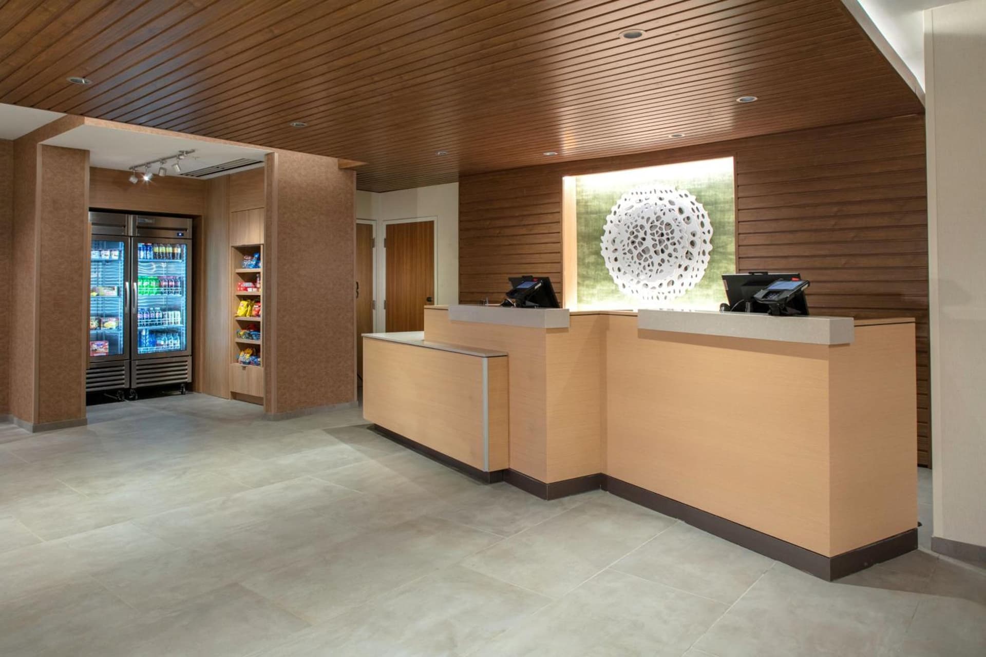 Fairfield Inn & Suites by Marriott Atlanta Marietta interior in Marietta, GA — gallery photo 2
