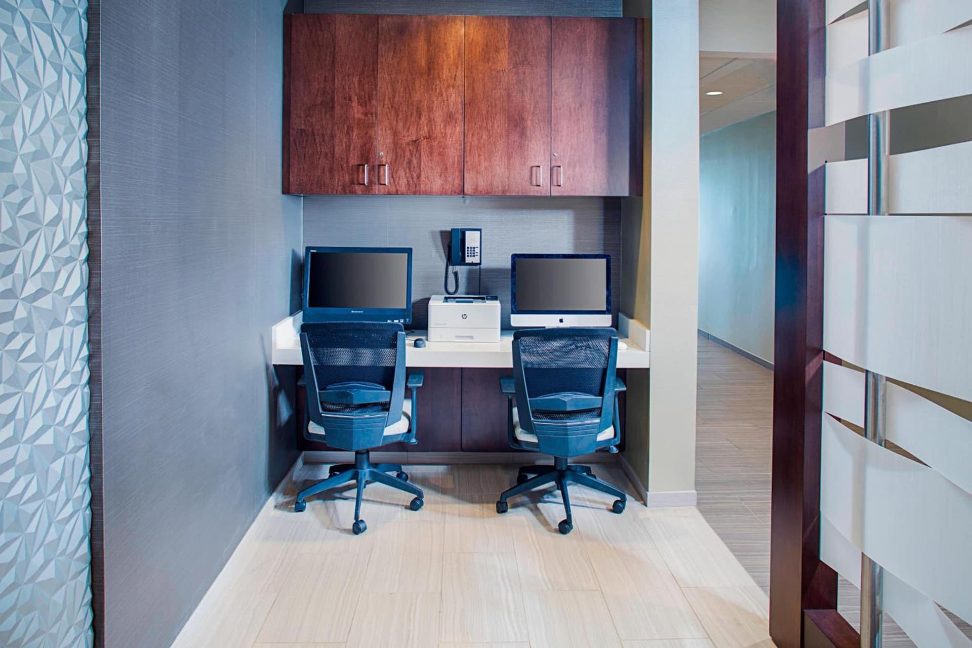 SpringHill Suites by Marriott Carle Place Garden City gallery photo in Carle Place, NY — image 6