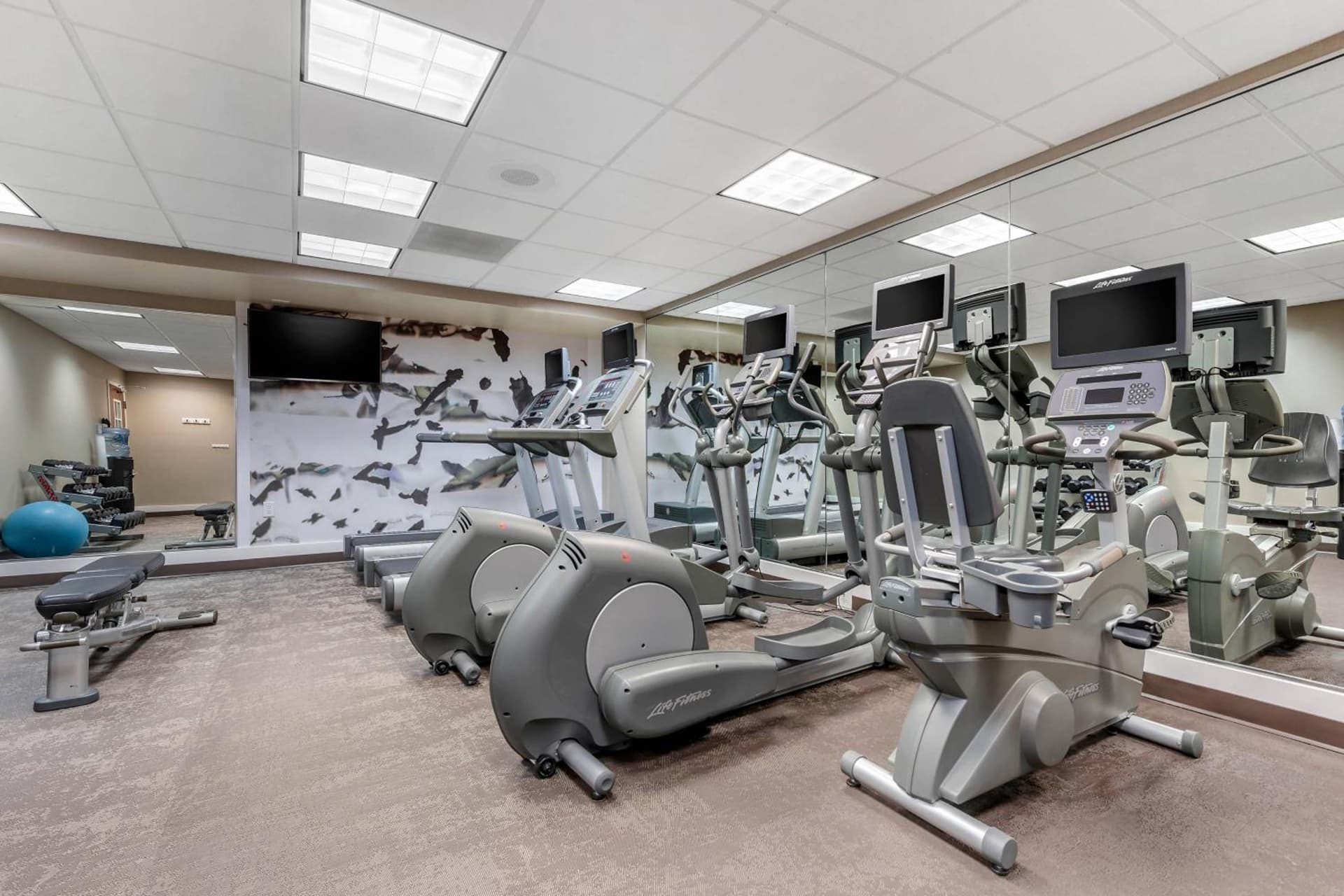 Residence Inn by Marriott Columbus gallery photo in Columbus, IN — image 11