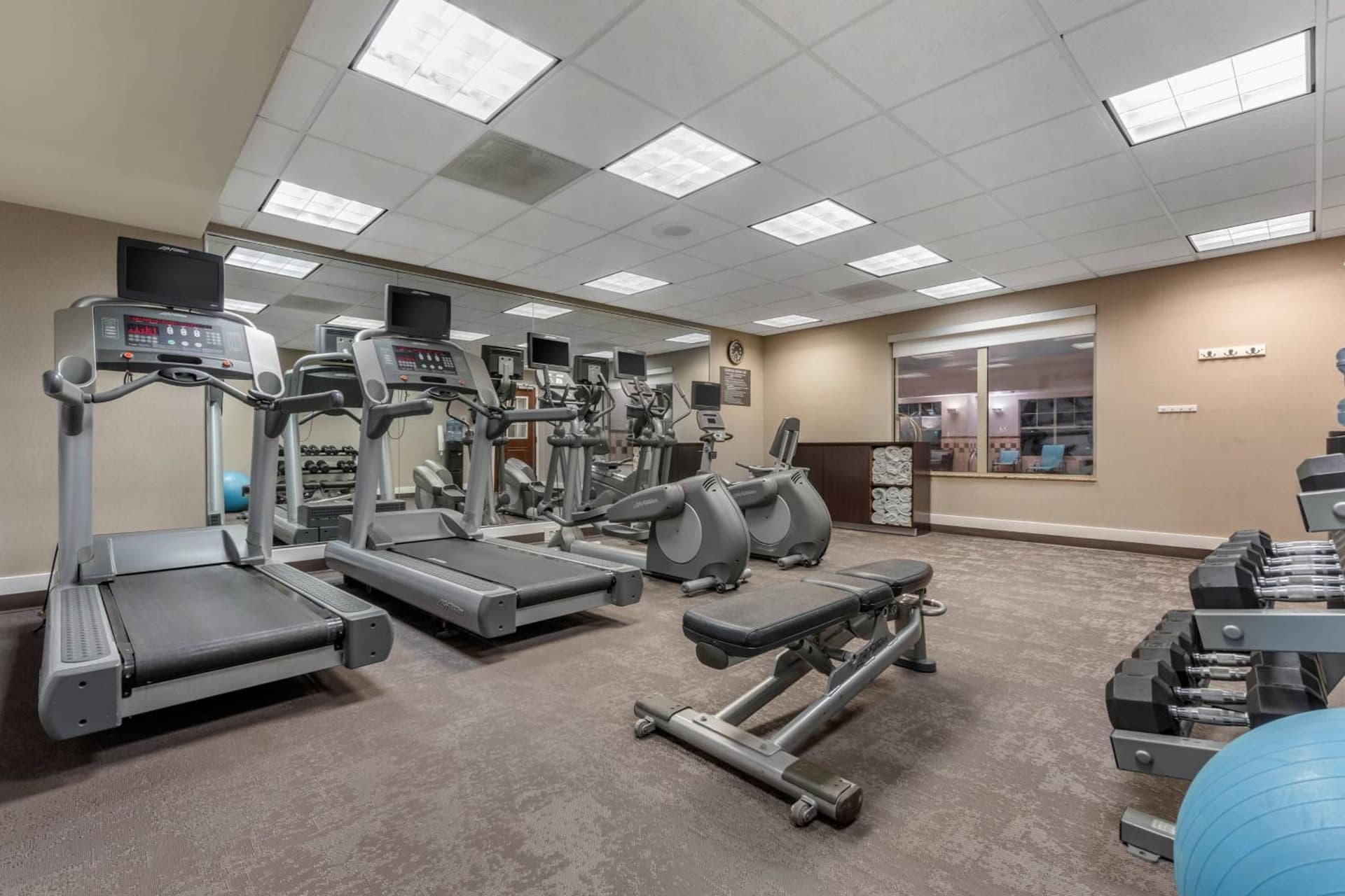 Residence Inn by Marriott Columbus gallery photo in Columbus, IN — image 21