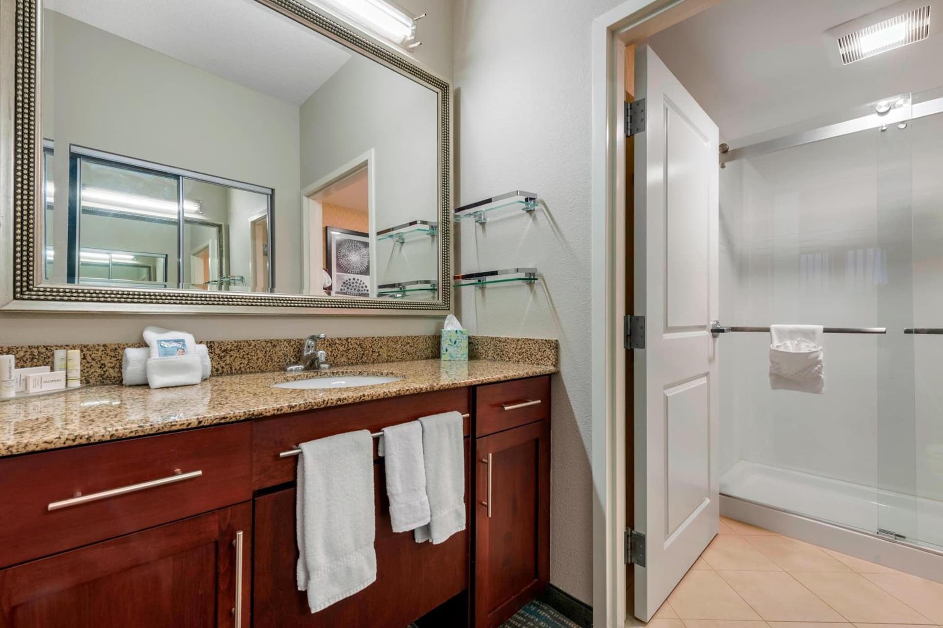 Residence Inn by Marriott Columbus gallery photo in Columbus, IN — image 4