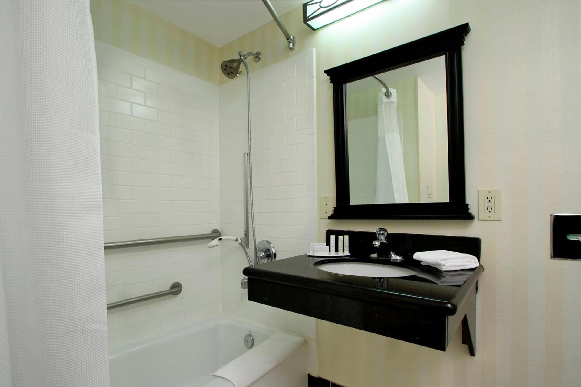 Fairfield Inn & Suites Fresno Clovis gallery photo in Clovis, CA — image 20