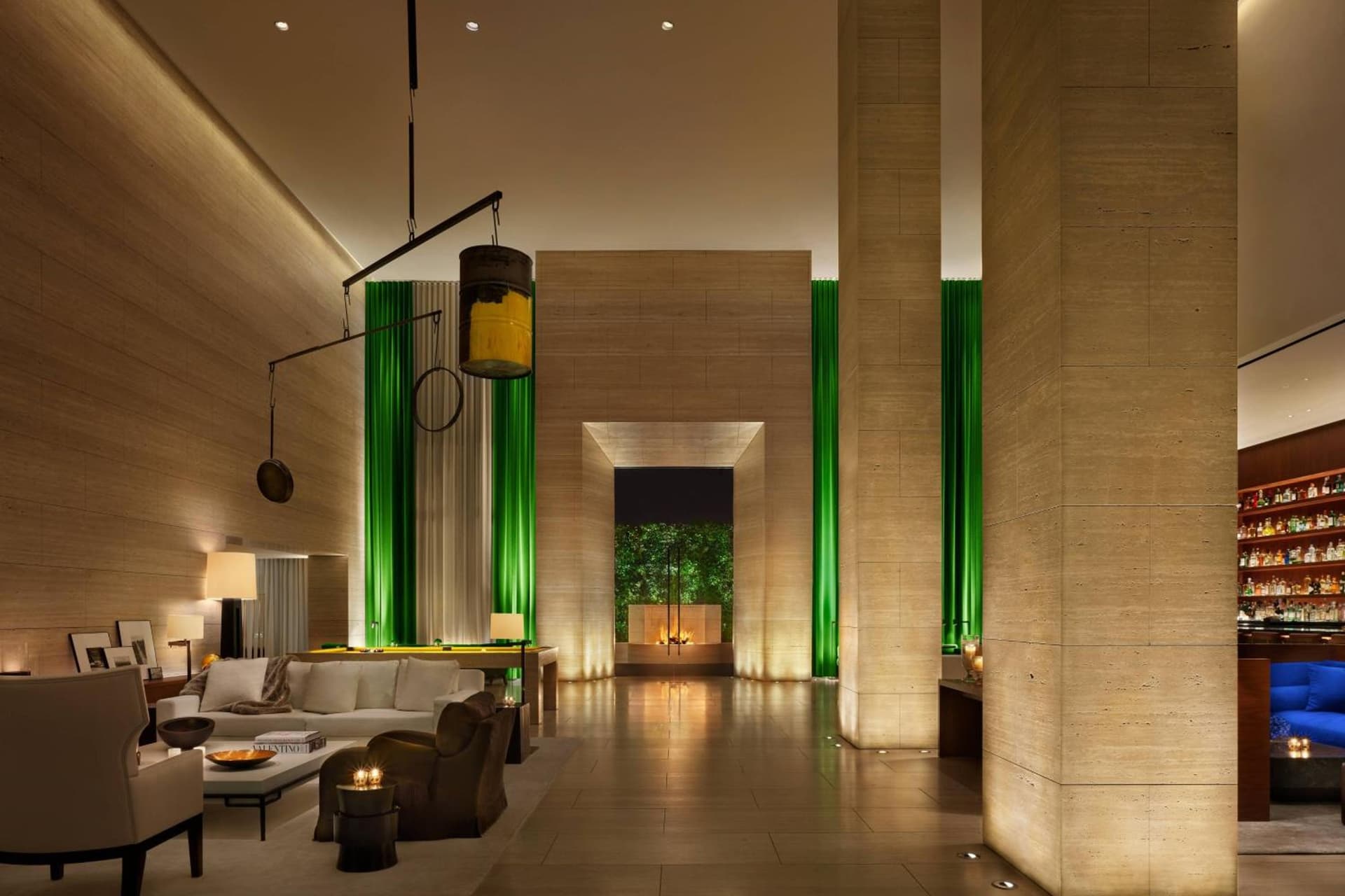 The West Hollywood EDITION property views in Los Angeles, CA — gallery photo 3