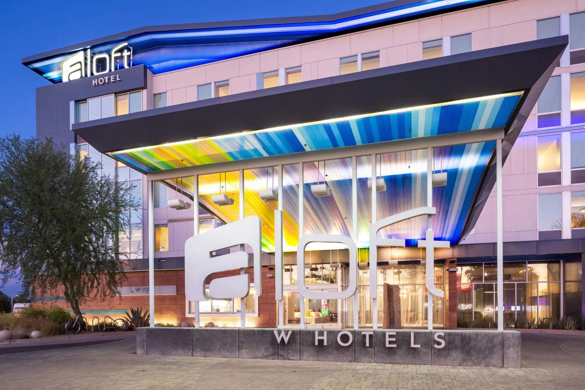 Aloft by Marriott Tempe interior in Tempe, AZ — gallery photo 2