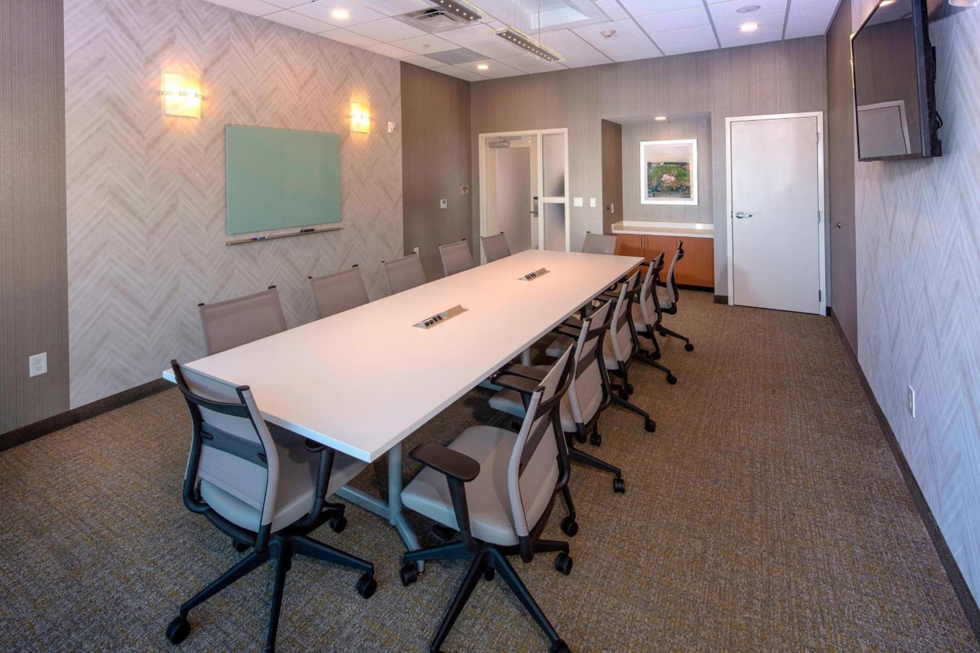 Springhill Suites By Marriott Newark Downtown property views in Newark, DE — gallery photo 3