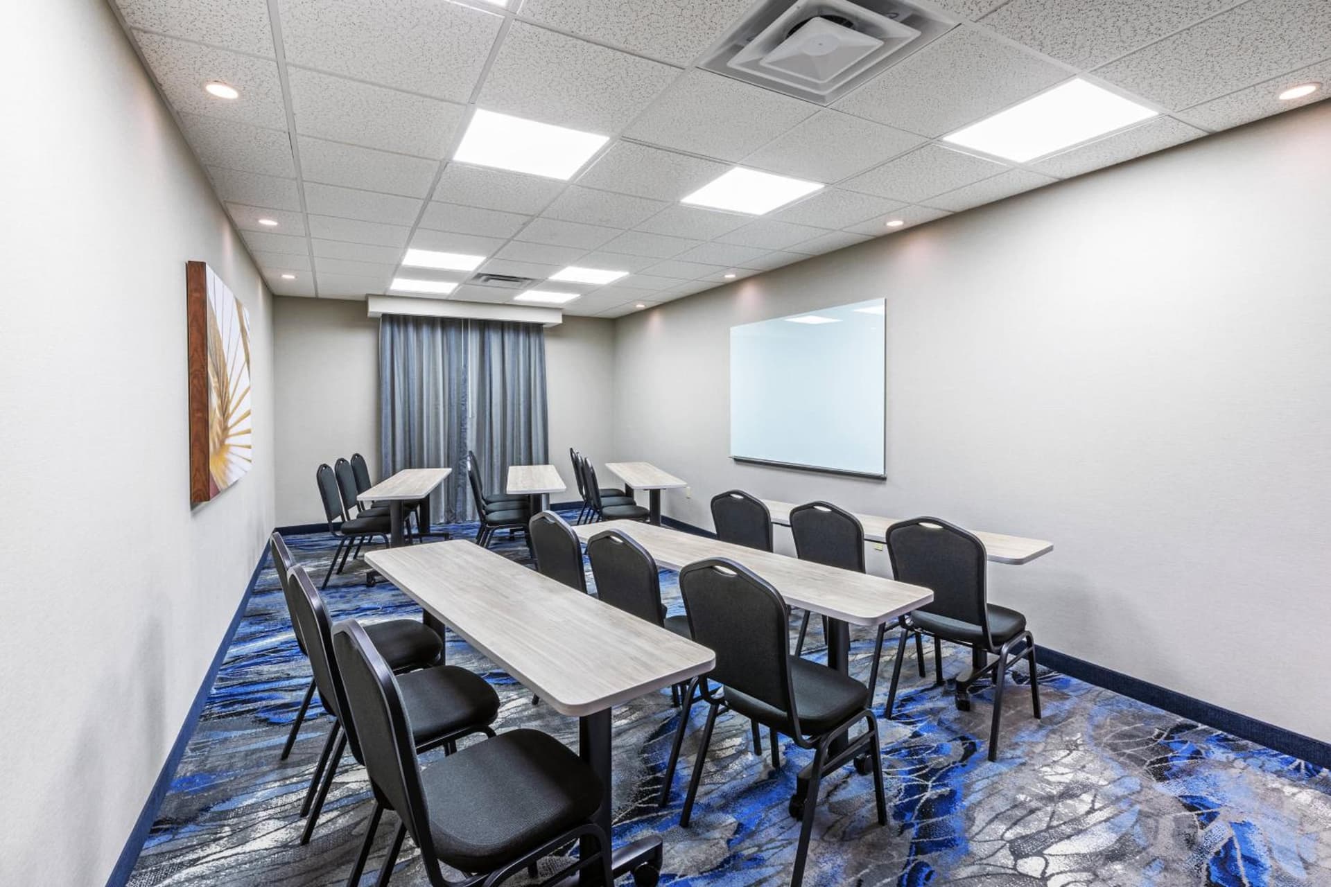 Fairfield Inn & Suites Tulsa Downtown Arts District gallery photo in Tulsa, OK — image 23