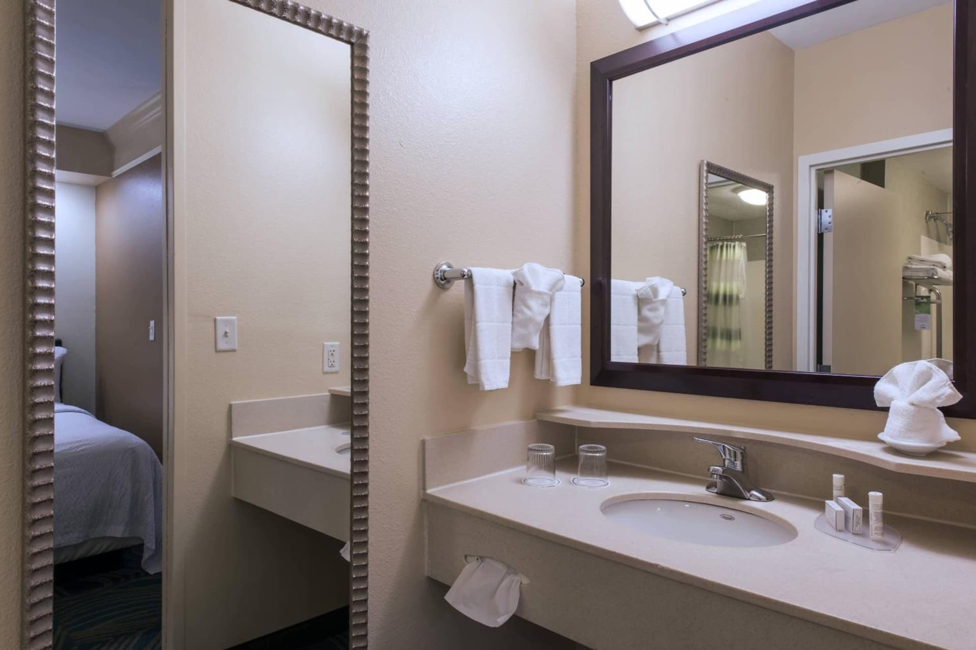 SpringHill Suites Devens Common Center gallery photo in Devens, MA — image 6