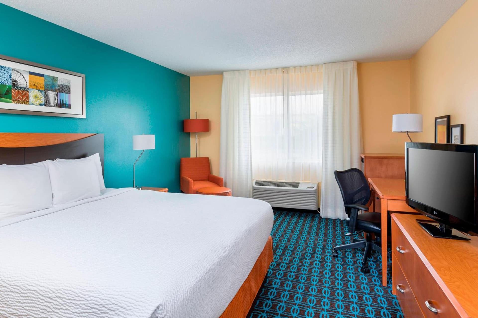 Fairfield Inn & Suites Kansas City Lee's Summit property views in Lees Summit, MO — gallery photo 3