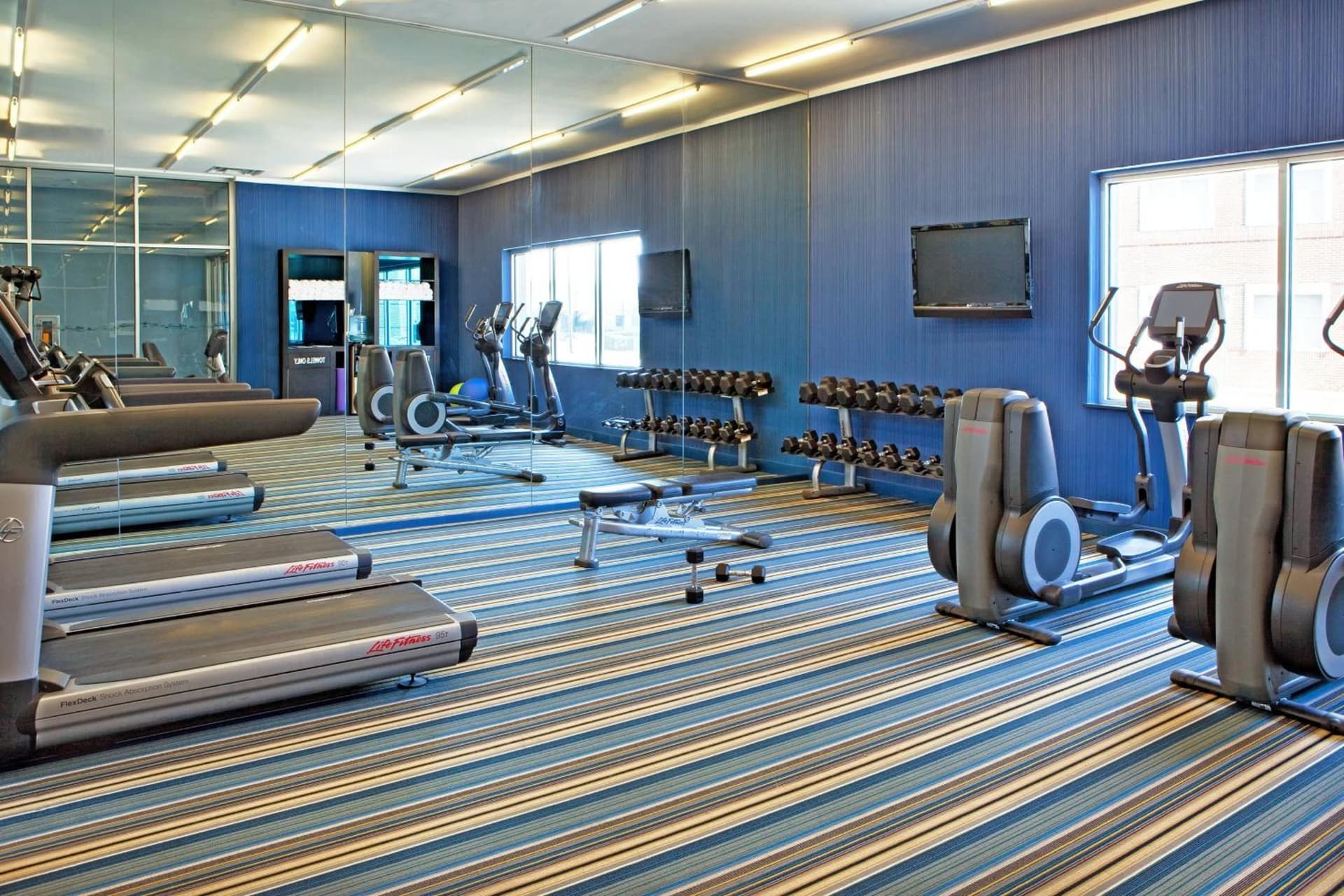 Aloft by Marriott Chesapeake gallery photo in Chesapeake, VA — image 17