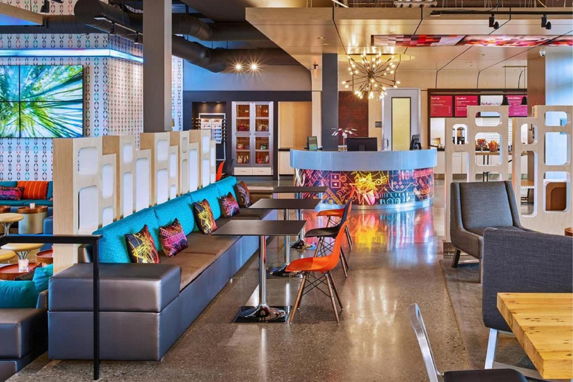Aloft Chesapeake interior in Chesapeake, VA — gallery photo 2