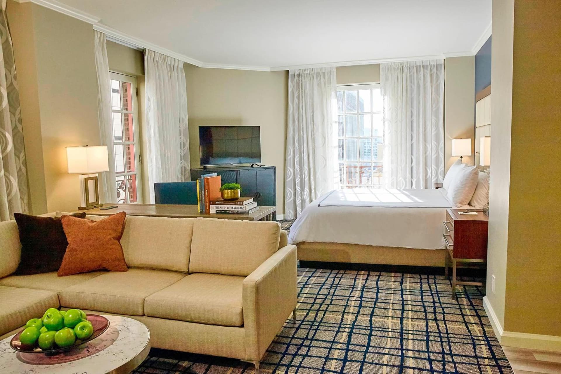 The Adolphus, Autograph Collection property views in Dallas, TX — gallery photo 3