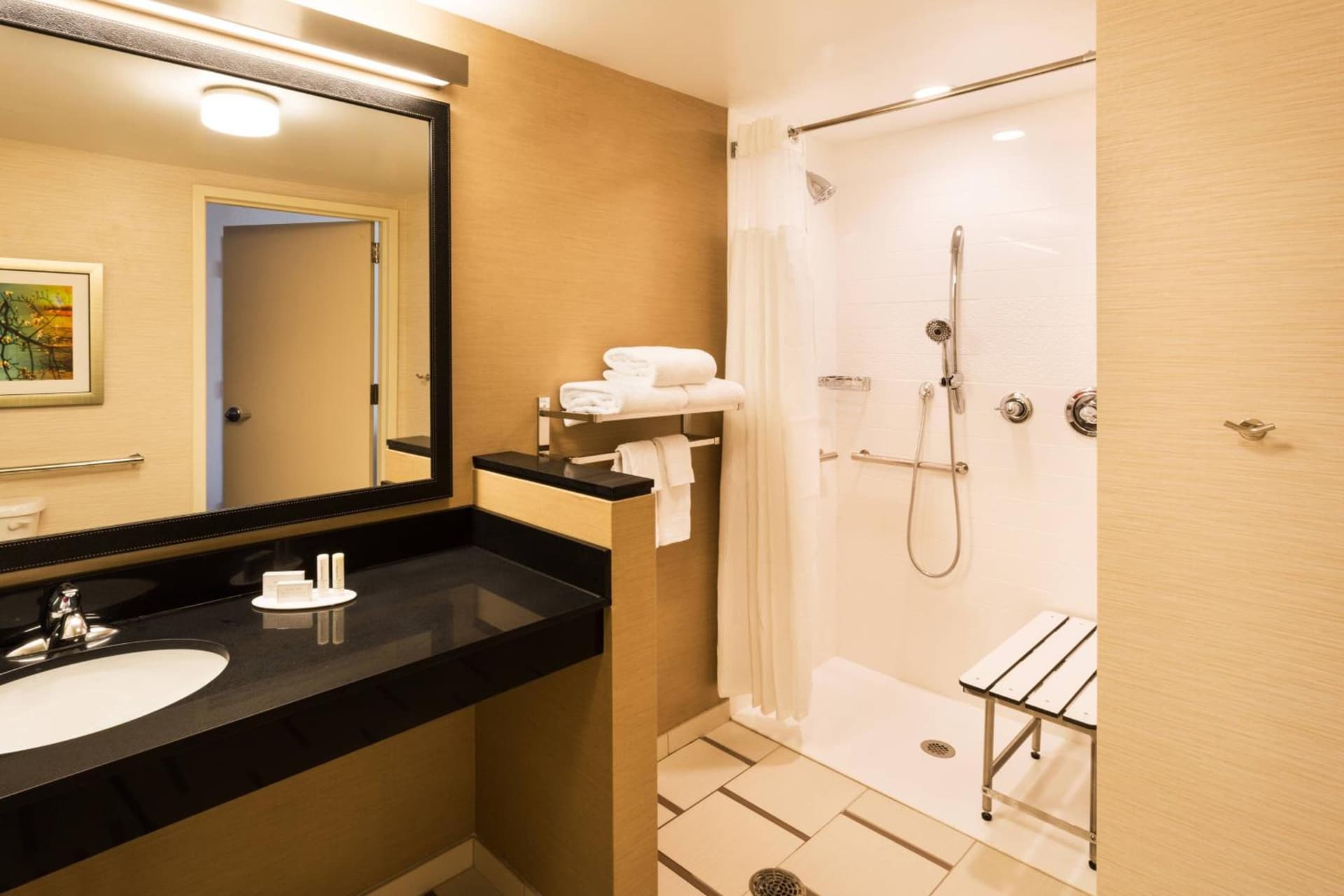 Fairfield Inn & Suites by Marriott Johnson City property views in Johnson City, TN — gallery photo 3