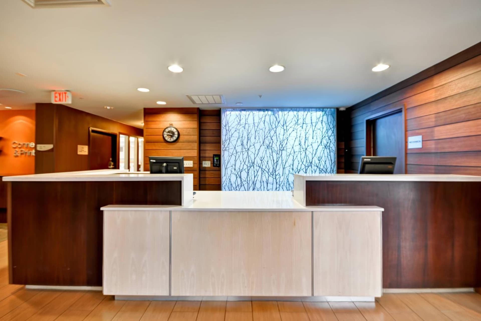 Fairfield Inn & Suites Dallas Medical/Market Center interior in Dallas, TX — gallery photo 2