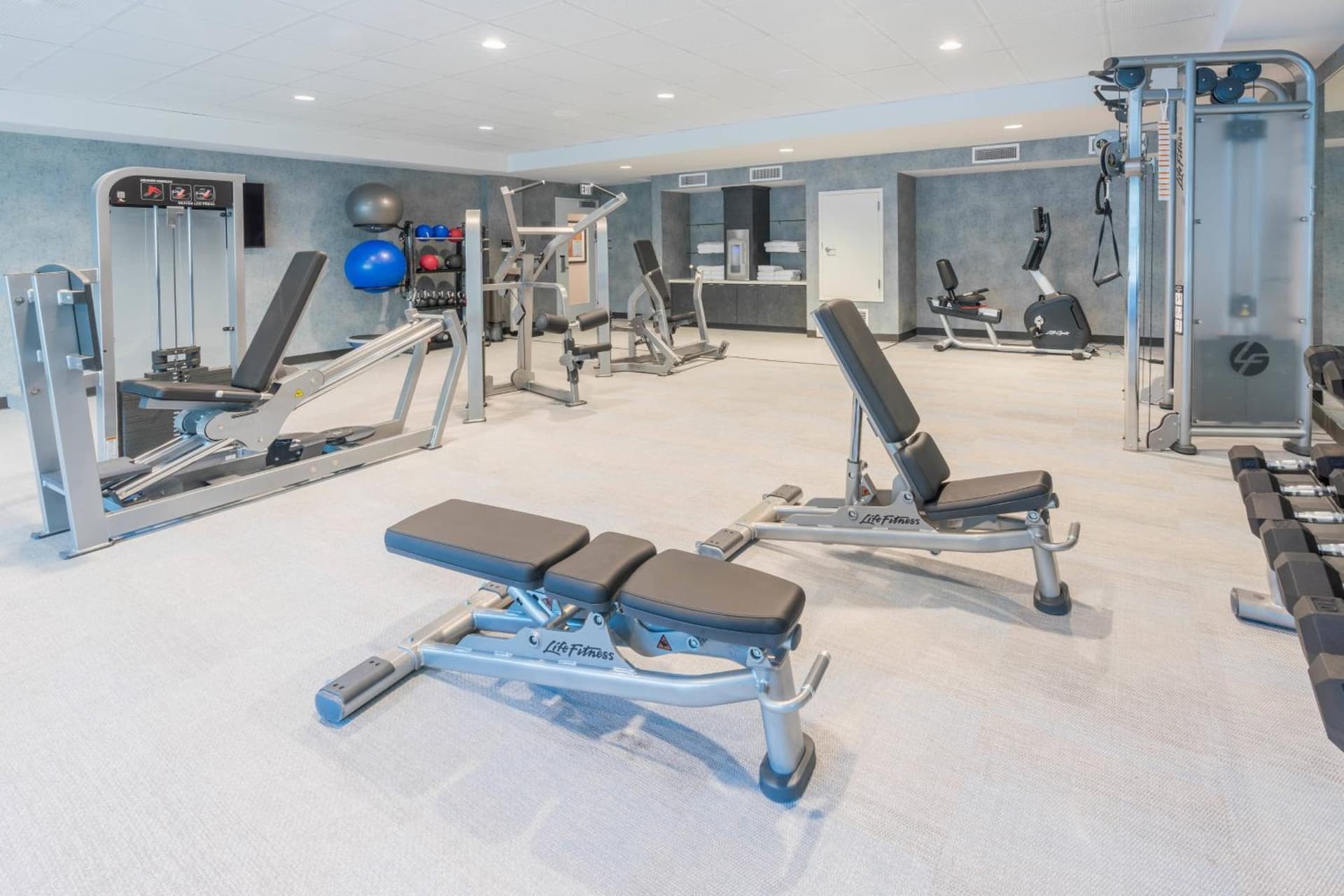 Courtyard by Marriott Thousand Oaks Agoura Hills gallery photo in Agoura Hills, CA — image 16
