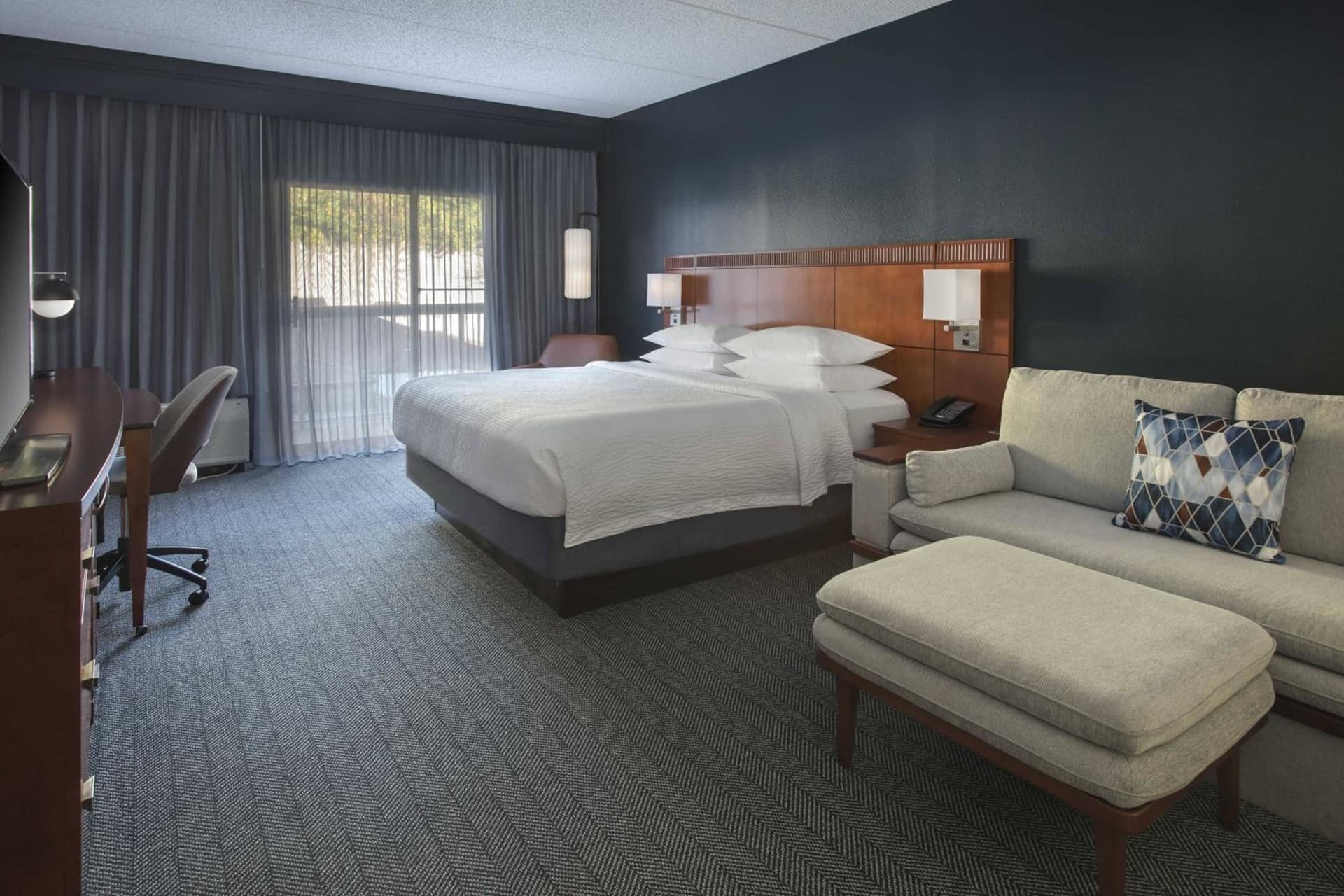 Courtyard by Marriott Norwalk gallery photo in Norwalk, CT — image 26