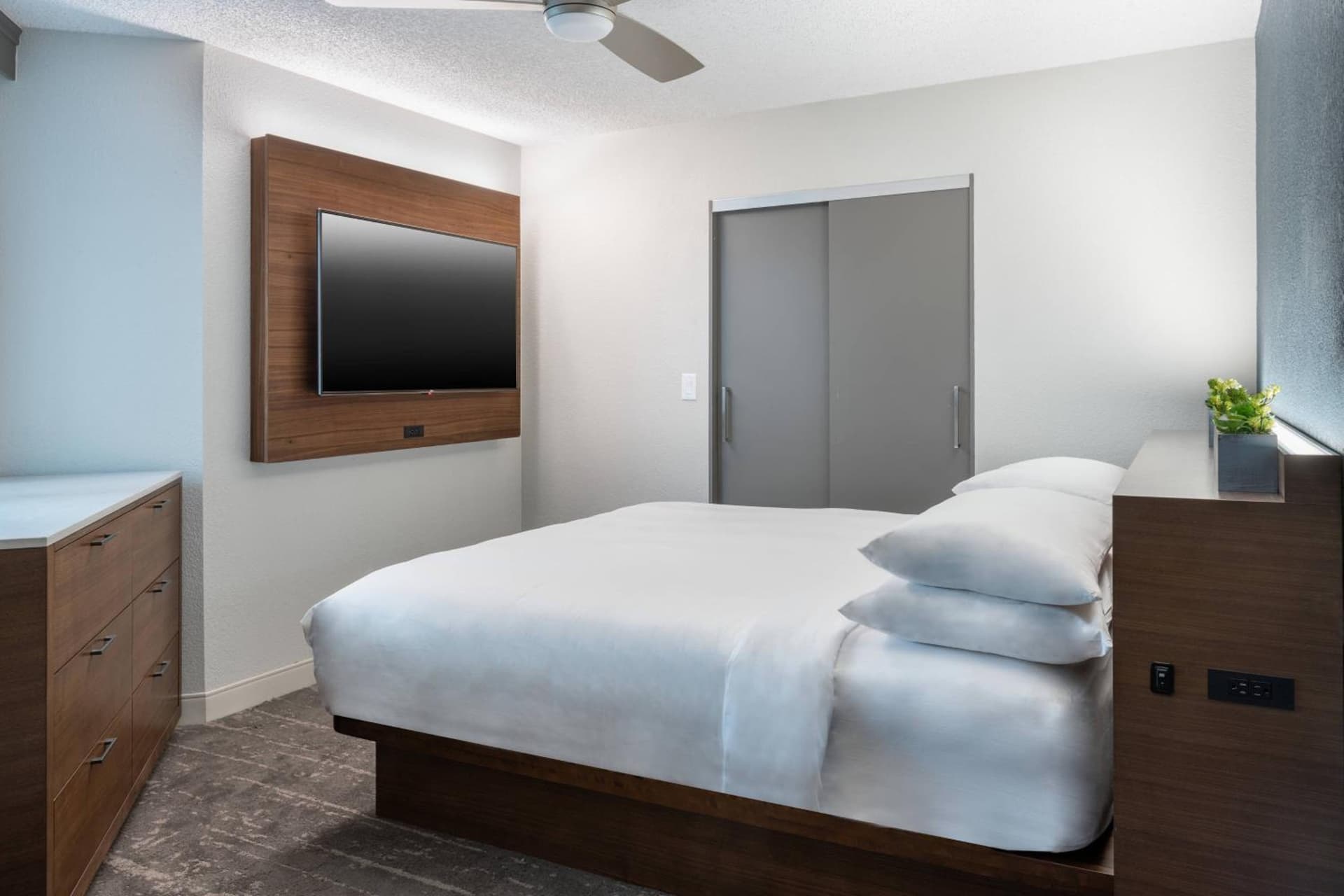 Marriott Hutchinson Island Resort & Beach Villas, Golf & Marina gallery photo in Stuart, FL — image 10