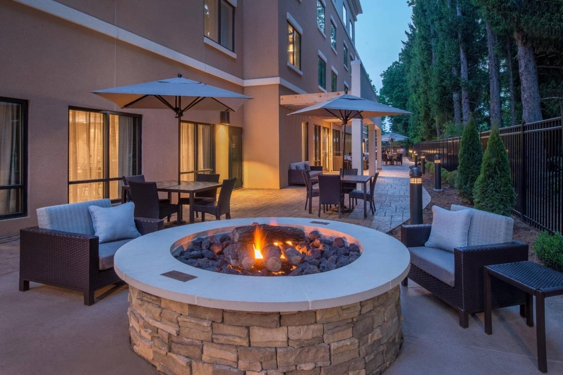 Courtyard by Marriott Hershey Chocolate Avenue gallery photo in Hershey, PA — image 7