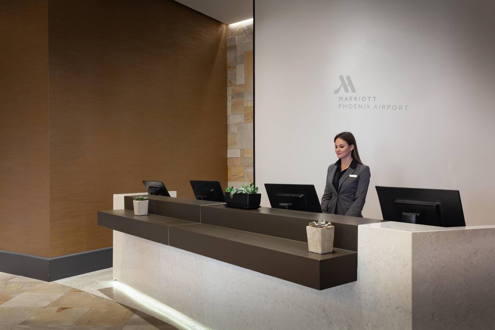 Marriott Phoenix Airport property views in Phoenix, AZ — gallery photo 3