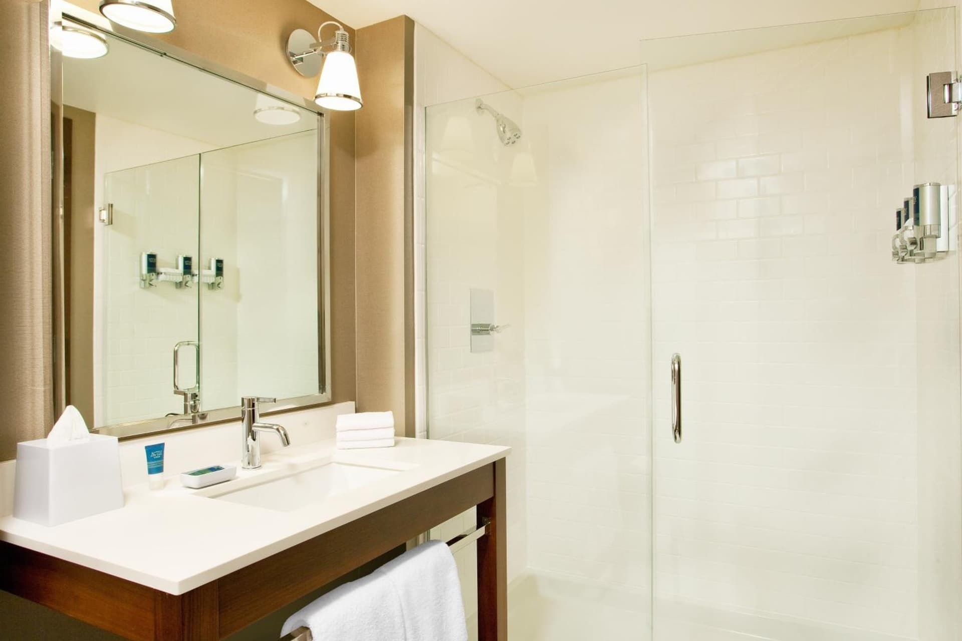 Four Points by Sheraton at Phoenix Mesa Gateway Airport gallery photo in Mesa, AZ — image 5