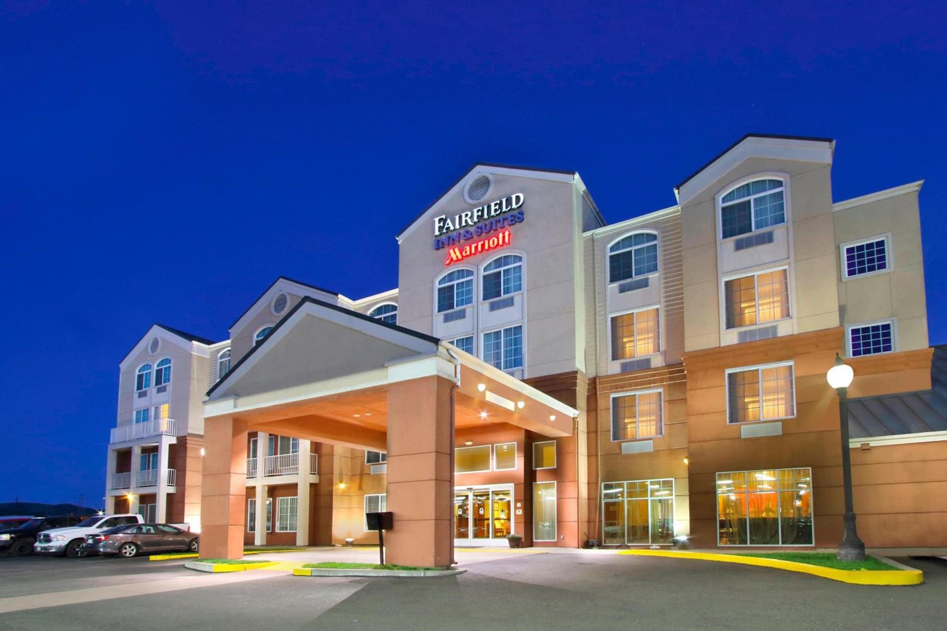 Fairfield Inn & Suites by Marriott Fairfield Napa Valley Area featured exterior or lobby in Fairfield, CA — similar hotel