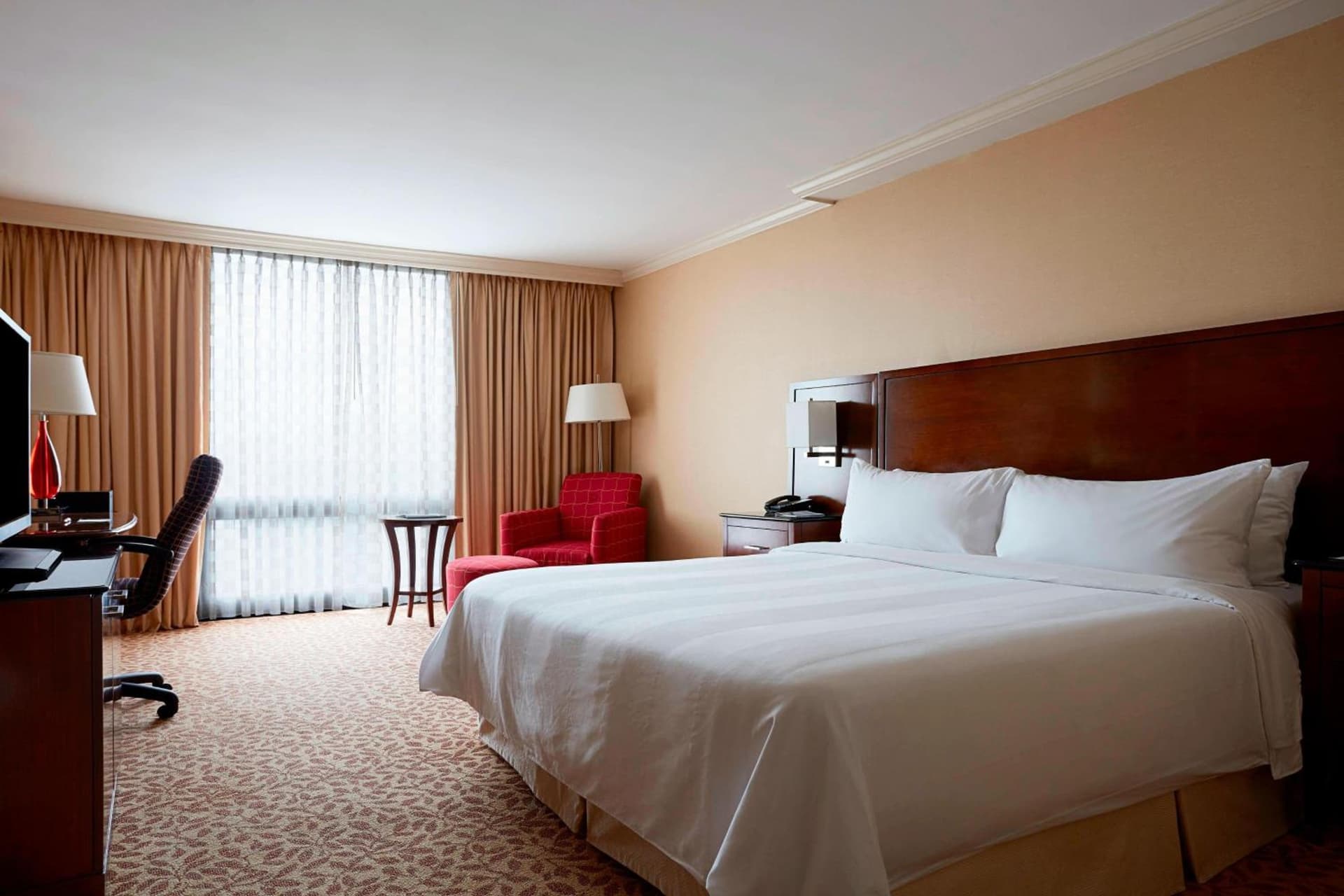 Stamford Marriott Hotel & Spa gallery photo in Stamford, CT — image 9