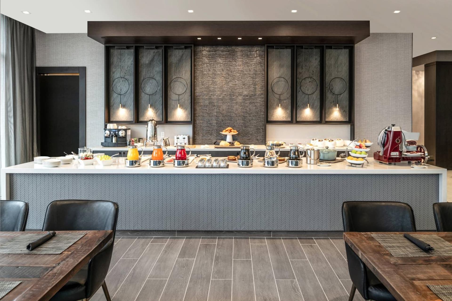 AC Hotel by Marriott Portsmouth Downtown/Waterfront gallery photo in Portsmouth, NH — image 45